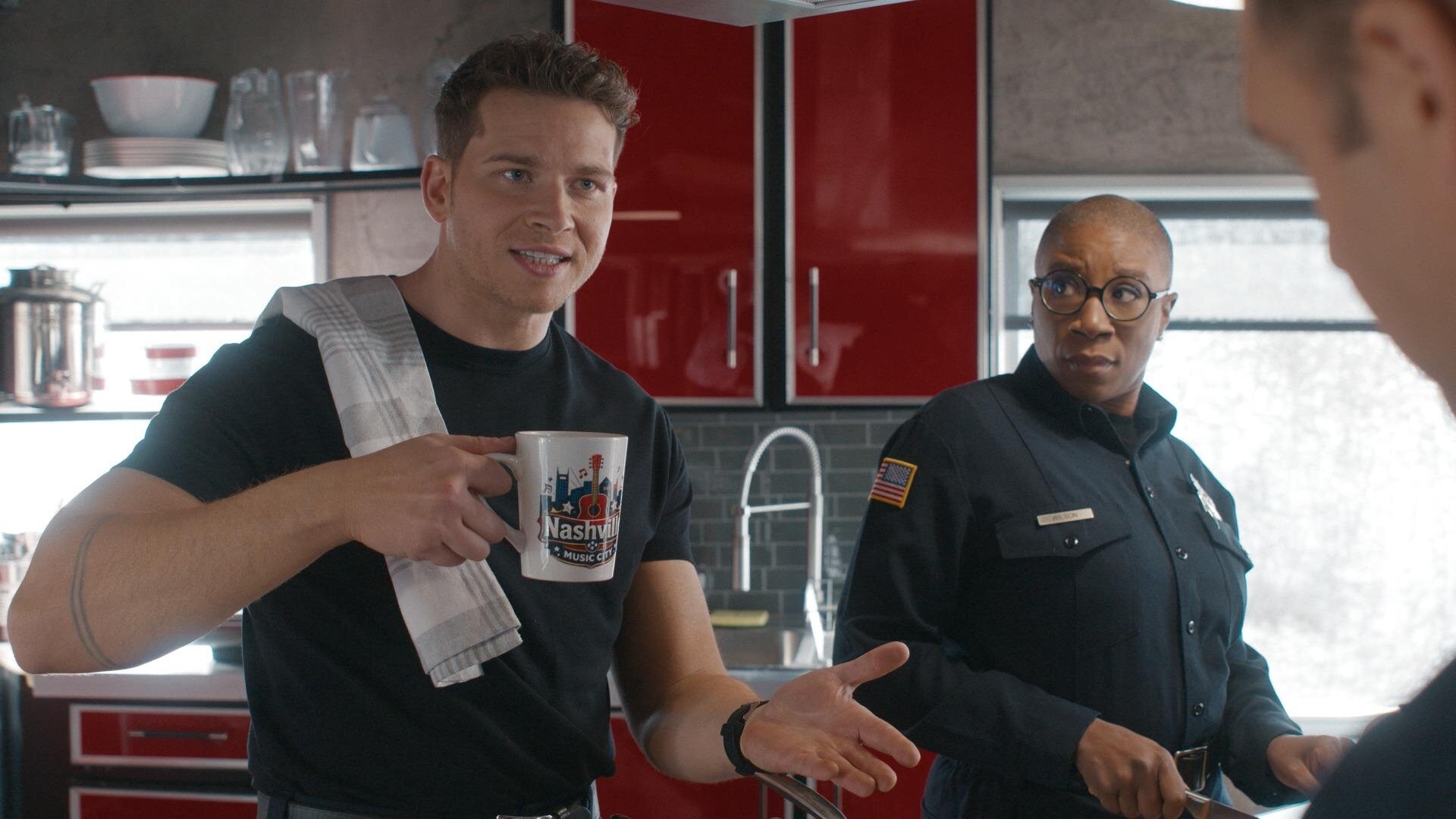 9-1-1 S9E12 Dads and Cads