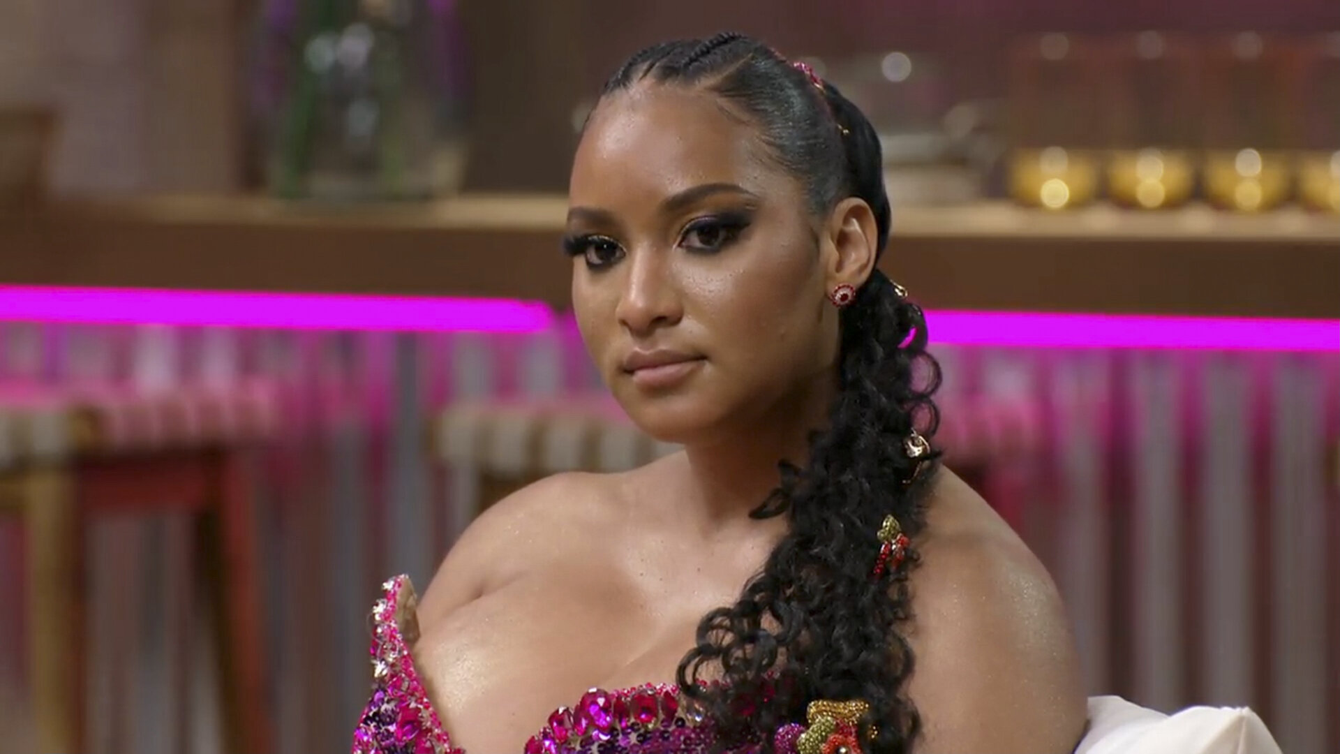 90 Day: Hunt for Love S1E15 Tell All, Part 2