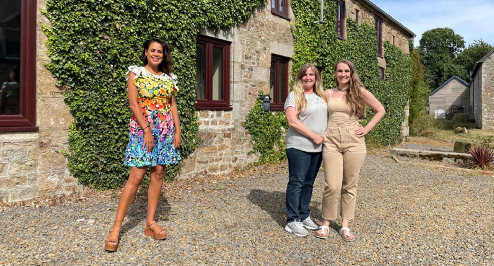 A Place in the Sun S2025E99 Brittany, France