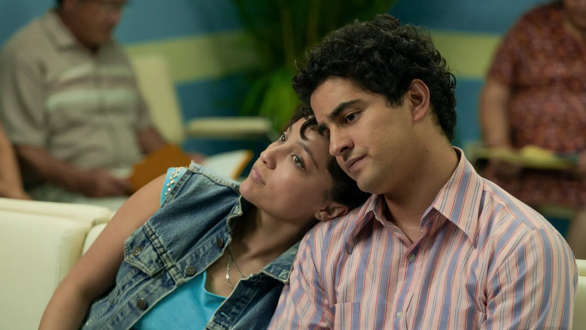 Acapulco S4E6 Eso Me Enseno Mama