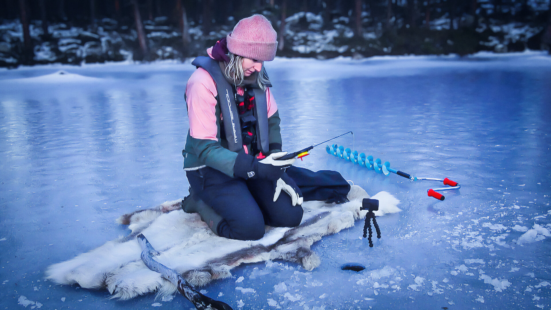 Alene i vildmarken S8E6 Isen slår revner