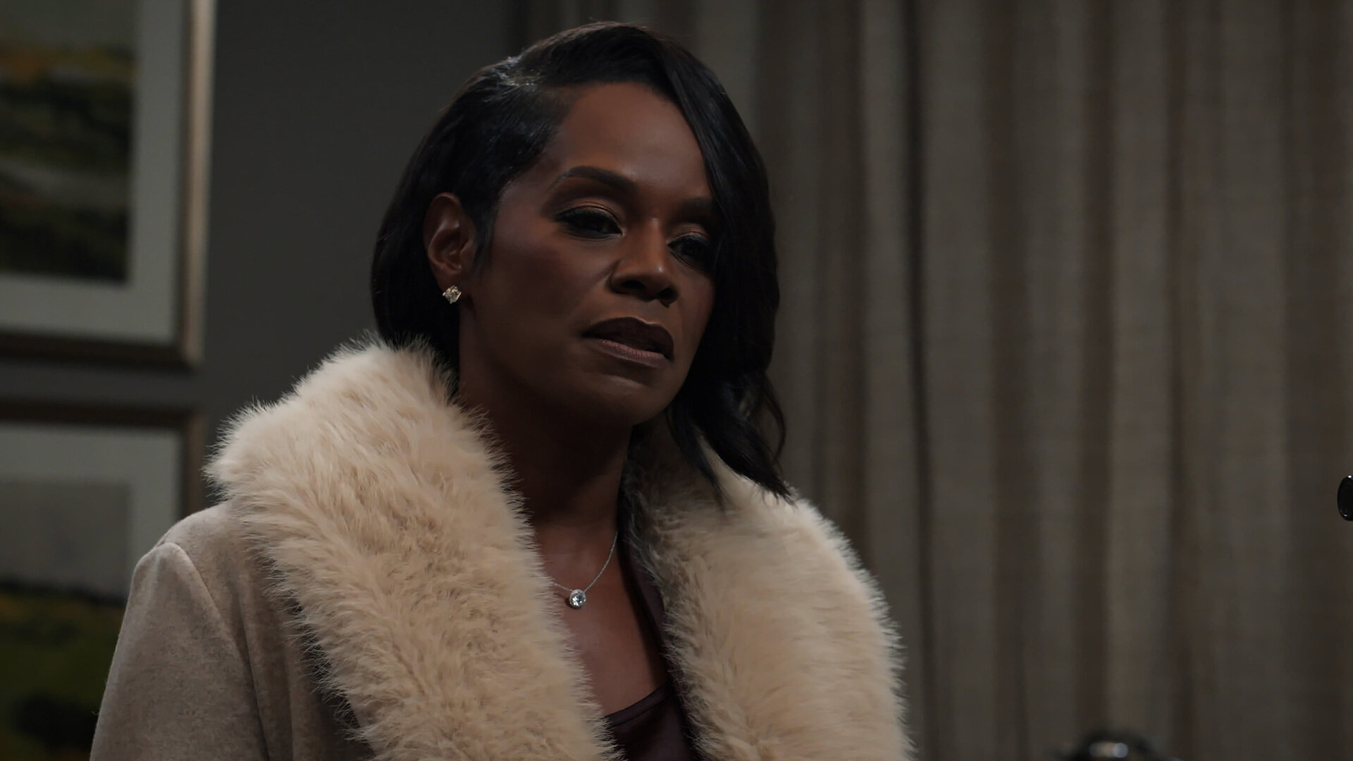All the Queen's Men S5E3 Pop Out and Show 'Em
