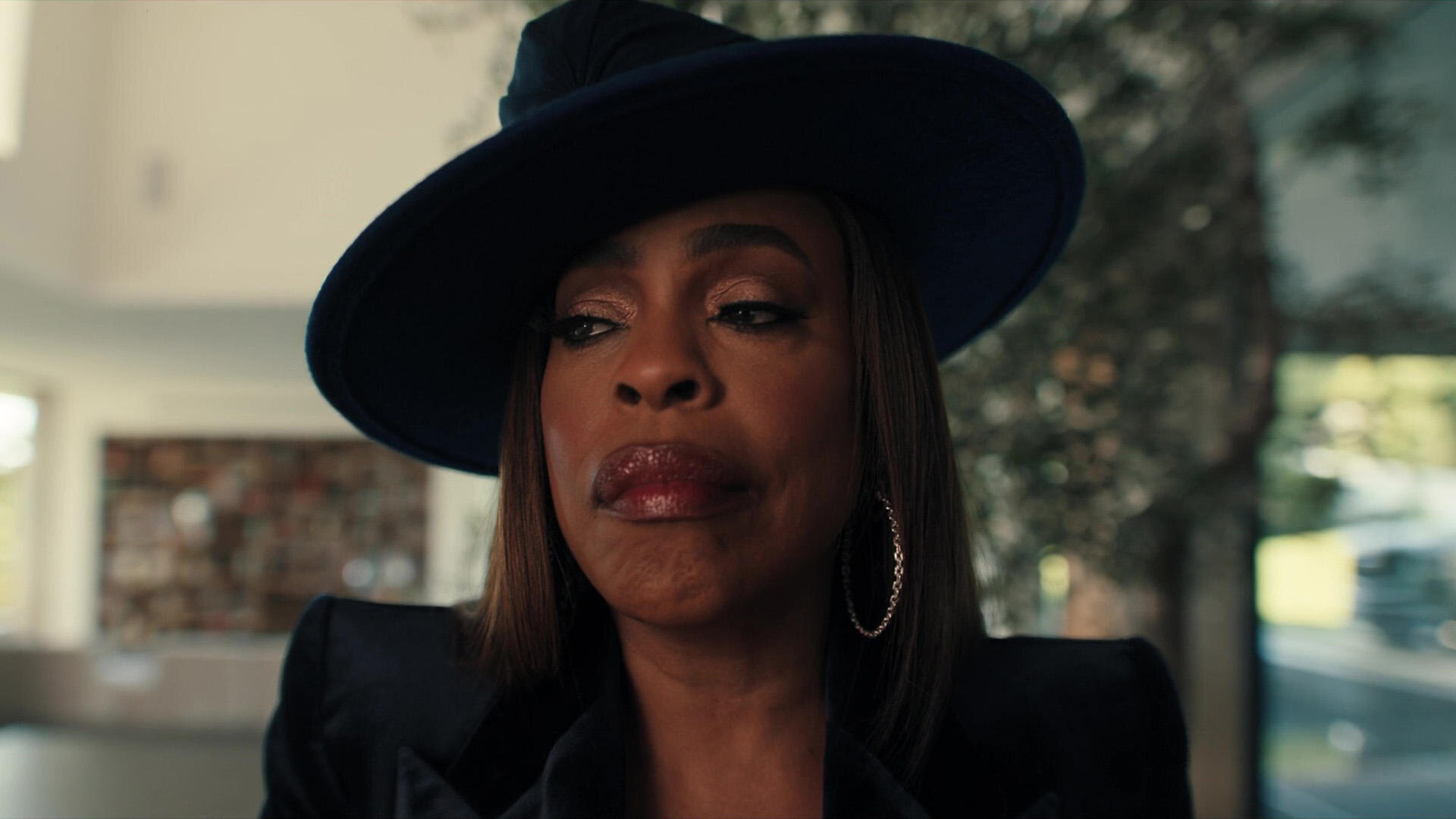 All's Fair S1E4 Everybody Dance Now