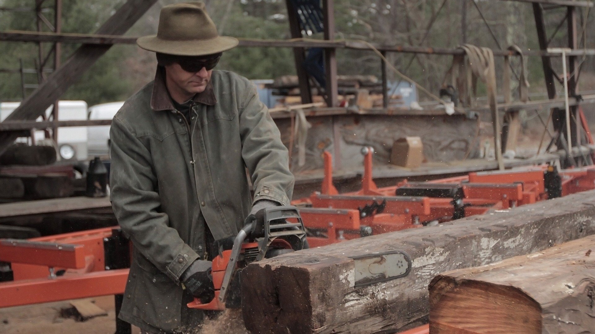 Barnwood Builders S3E3 Saving a Rare Log Springhouse