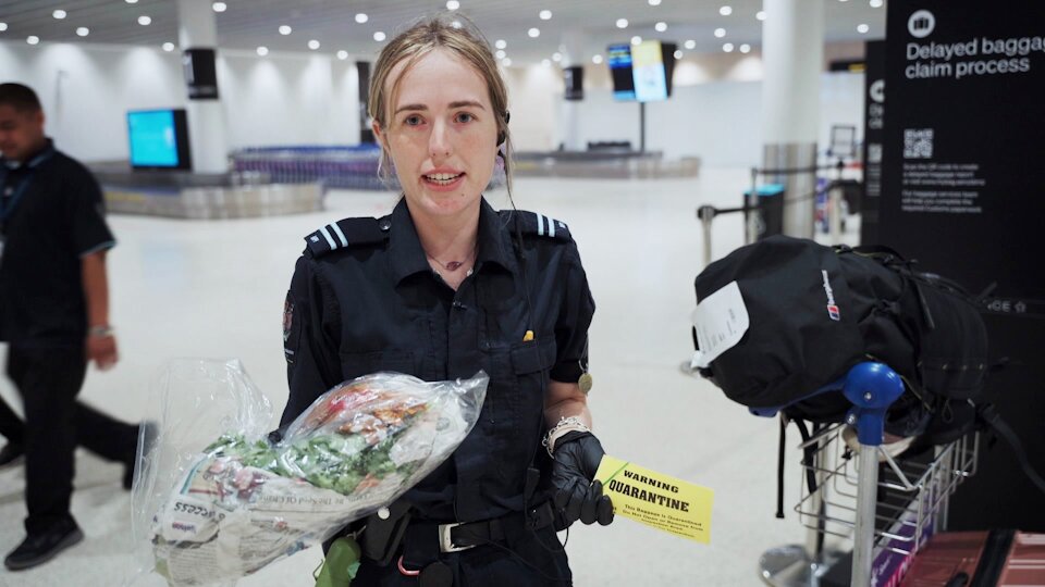 Border Patrol S14E1 Episode 1