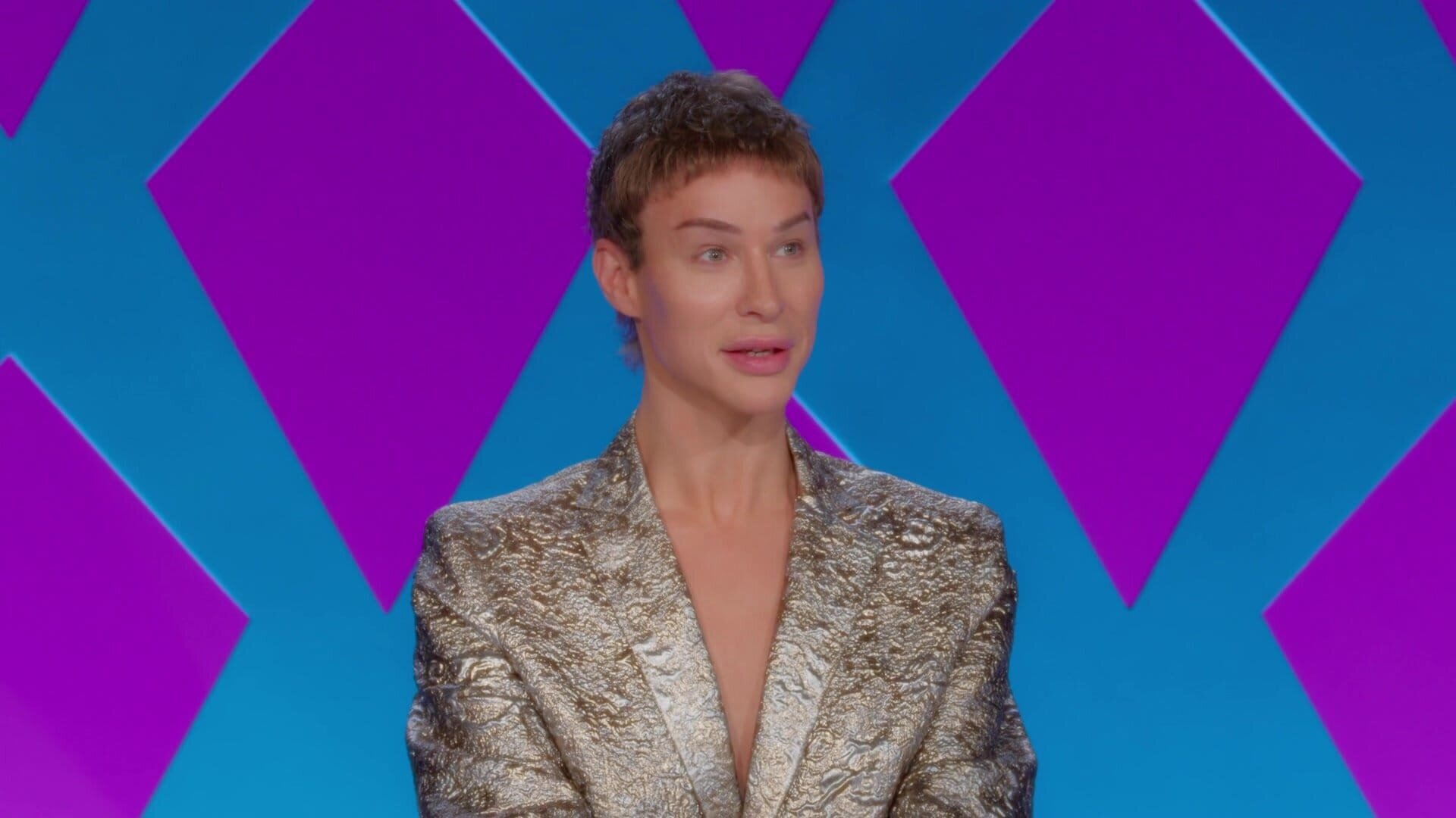 Canada's Drag Race: All Stars S1E5 Win to Get in