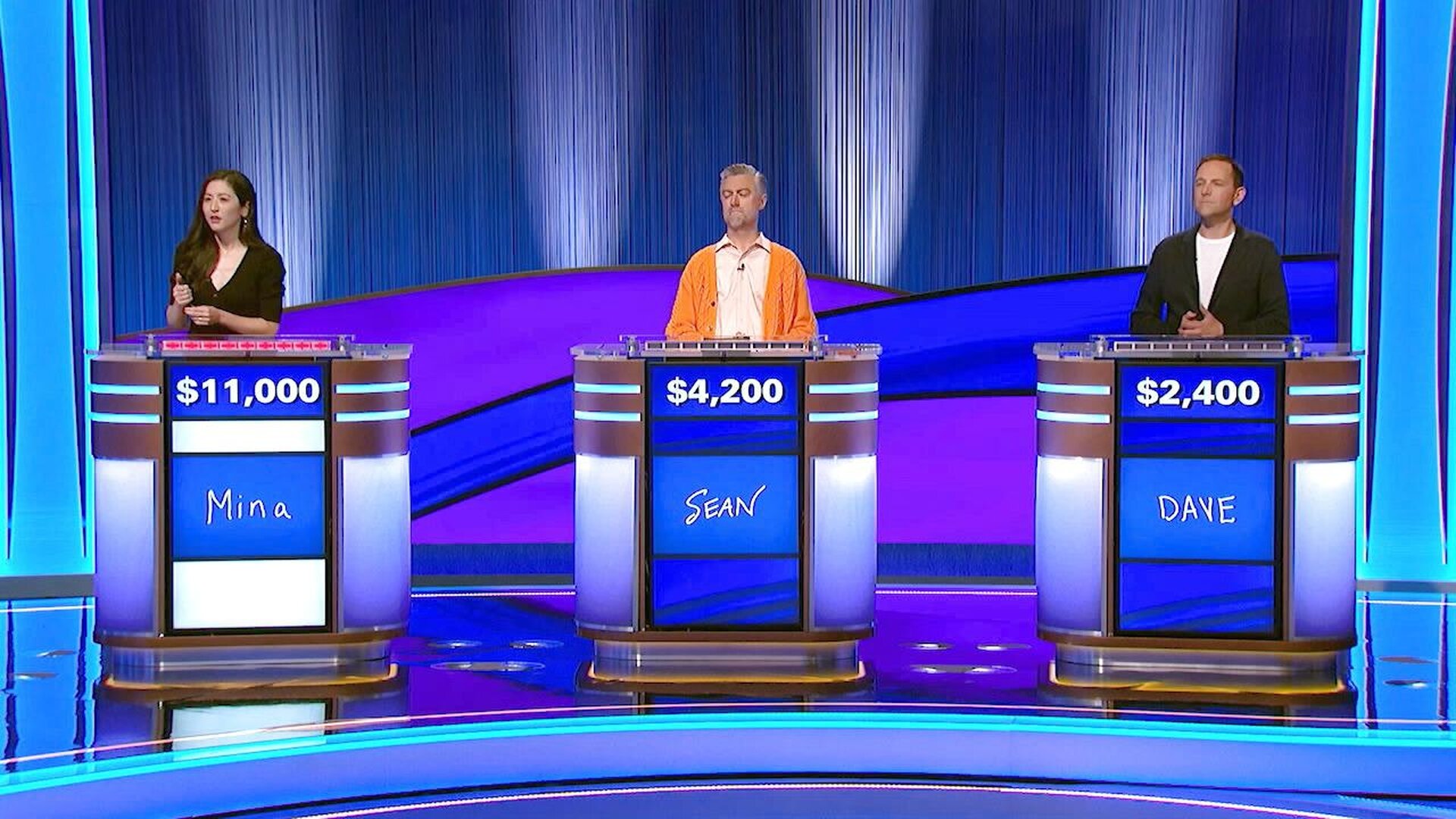 Celebrity Jeopardy! S3E12 Semifinal #3: David Friedberg, Sean Gunn and Mina Kimes