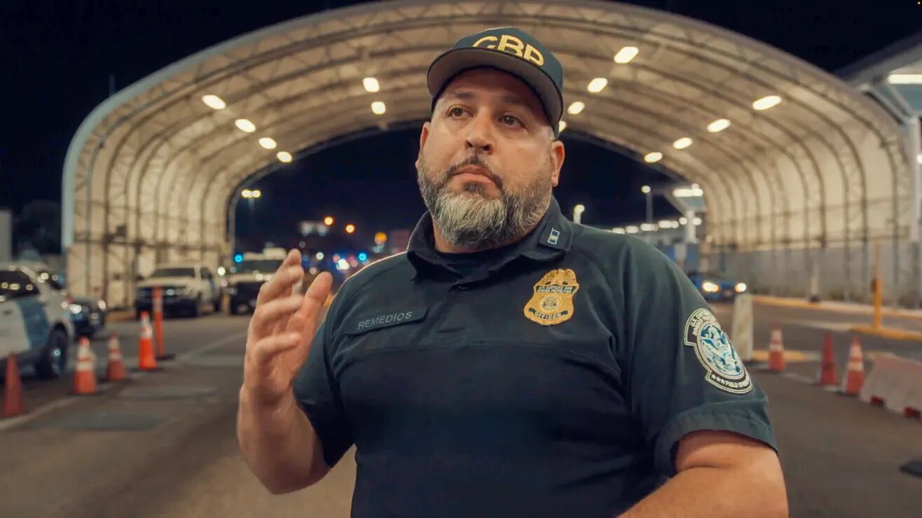 Contraband: Seized at the Border S6E12 Paper, Plastic or Ammo?