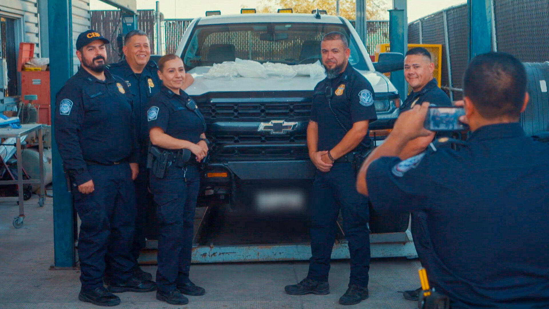 Contraband: Seized at the Border S6E3 A Cosmetic Wrinkle