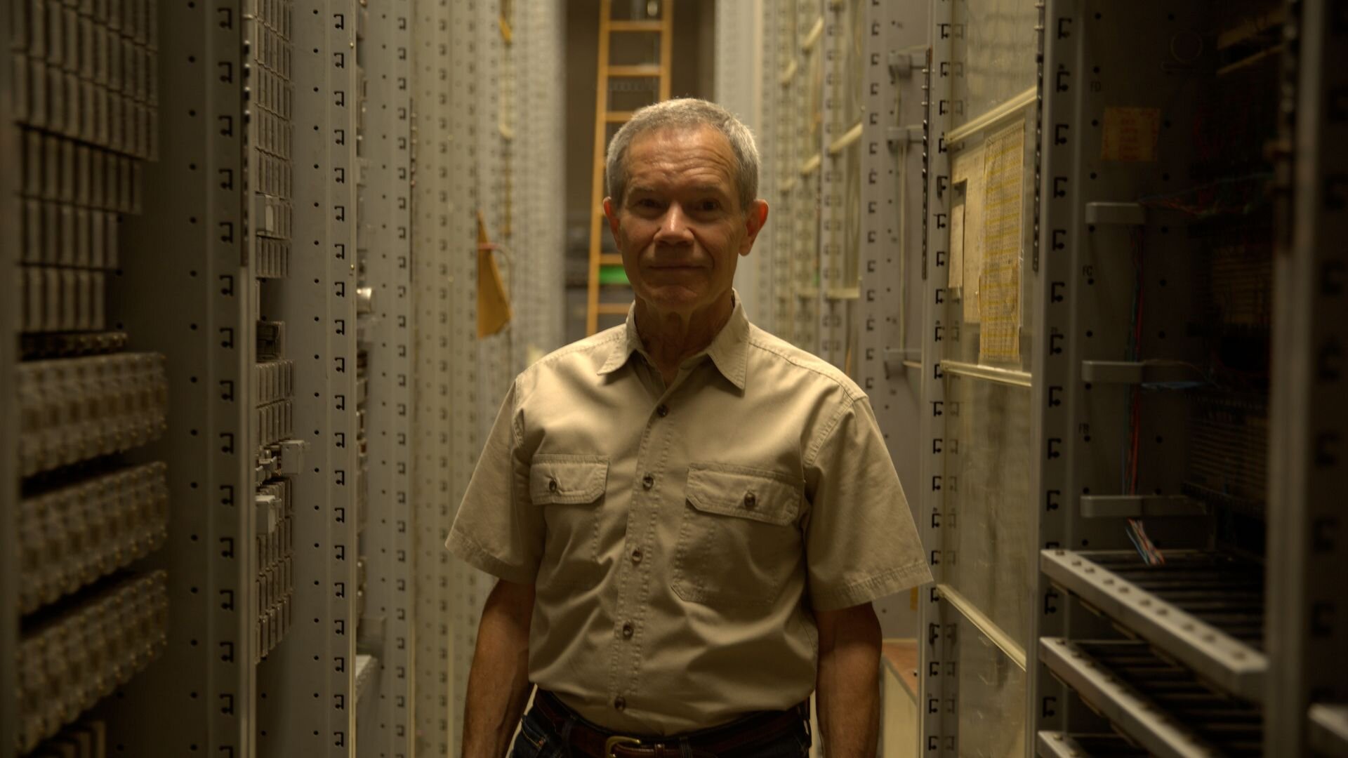 Cursed Gold: A Shipwreck Scandal S1E2 Follow the Money