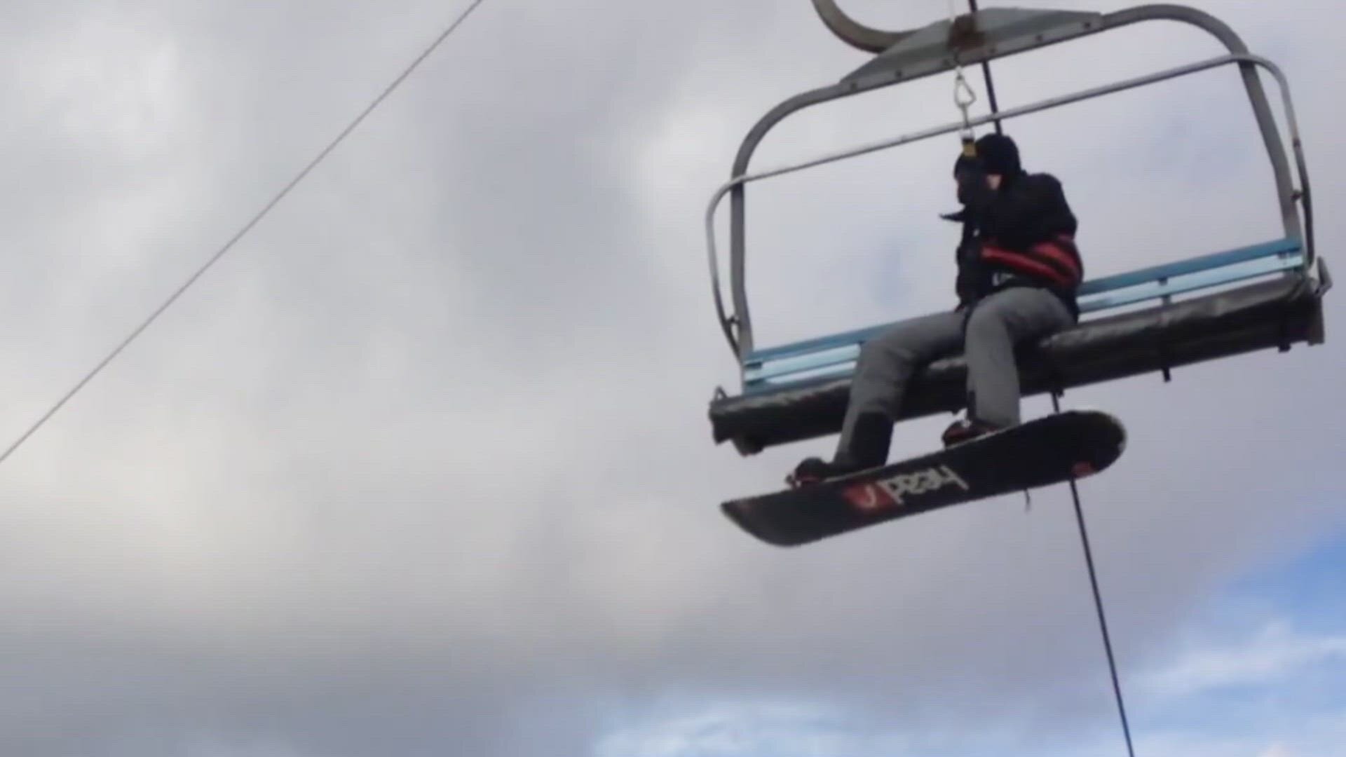 Customer Wars S6E12 Disturbance at the Gate