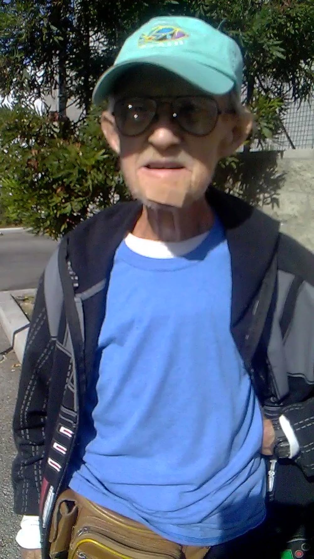 Dem Tinseltown Homiez, the Hollywood Guys Filming at Jamie Foxx's House story! Tony Sirico Paulie Walnuts The Sopranos Selma Blair TV Pilot LA