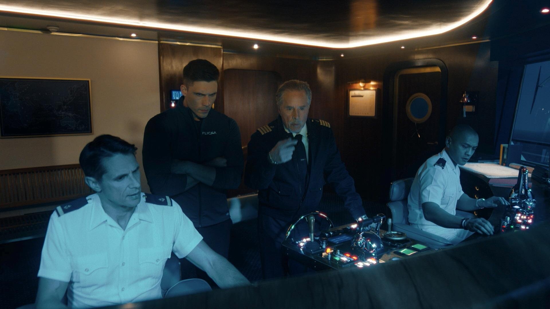 Doctor Odyssey S1E9 Shark Attack!