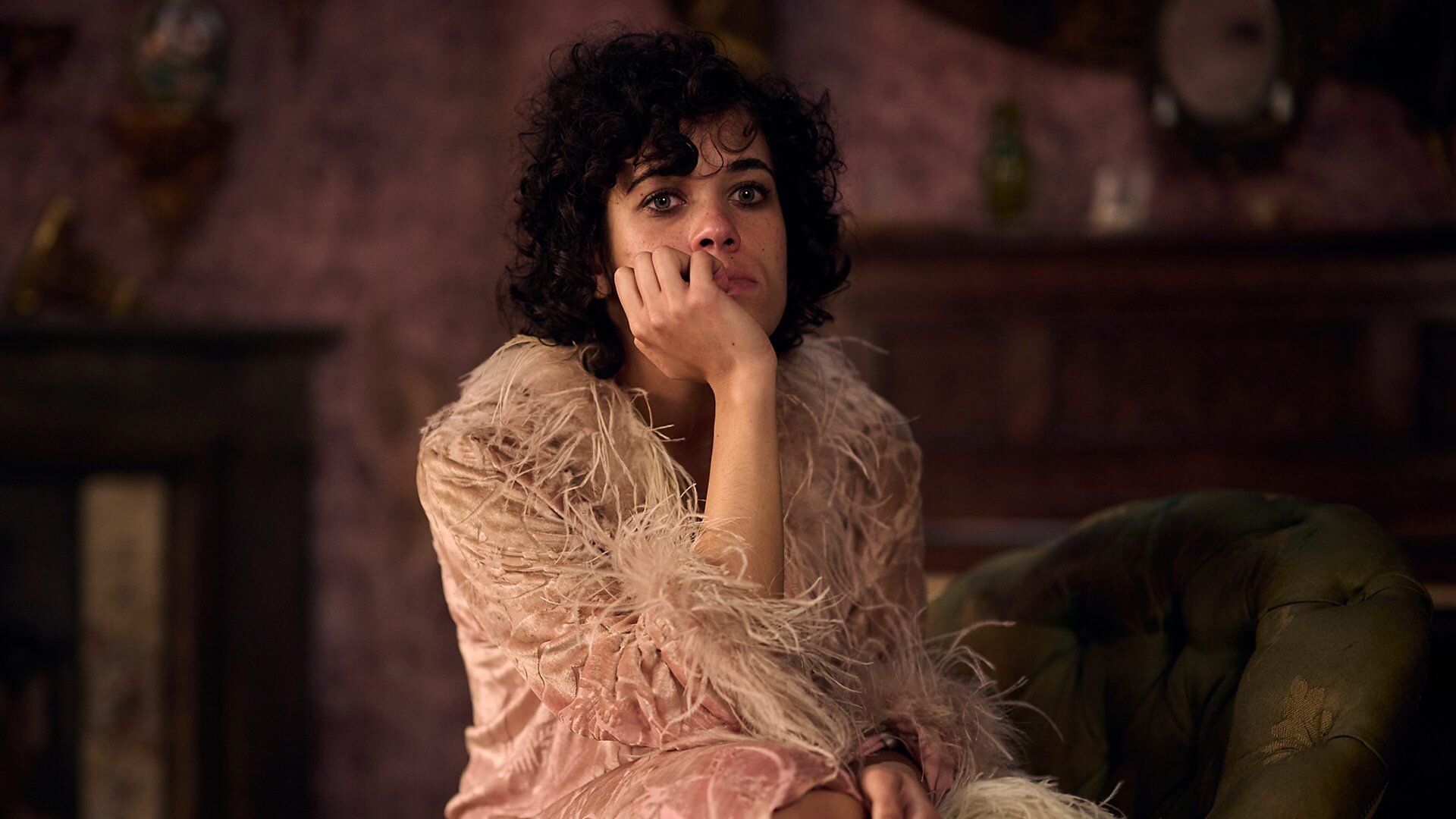 Dope Girls S1E2 Butter Wouldn't Melt