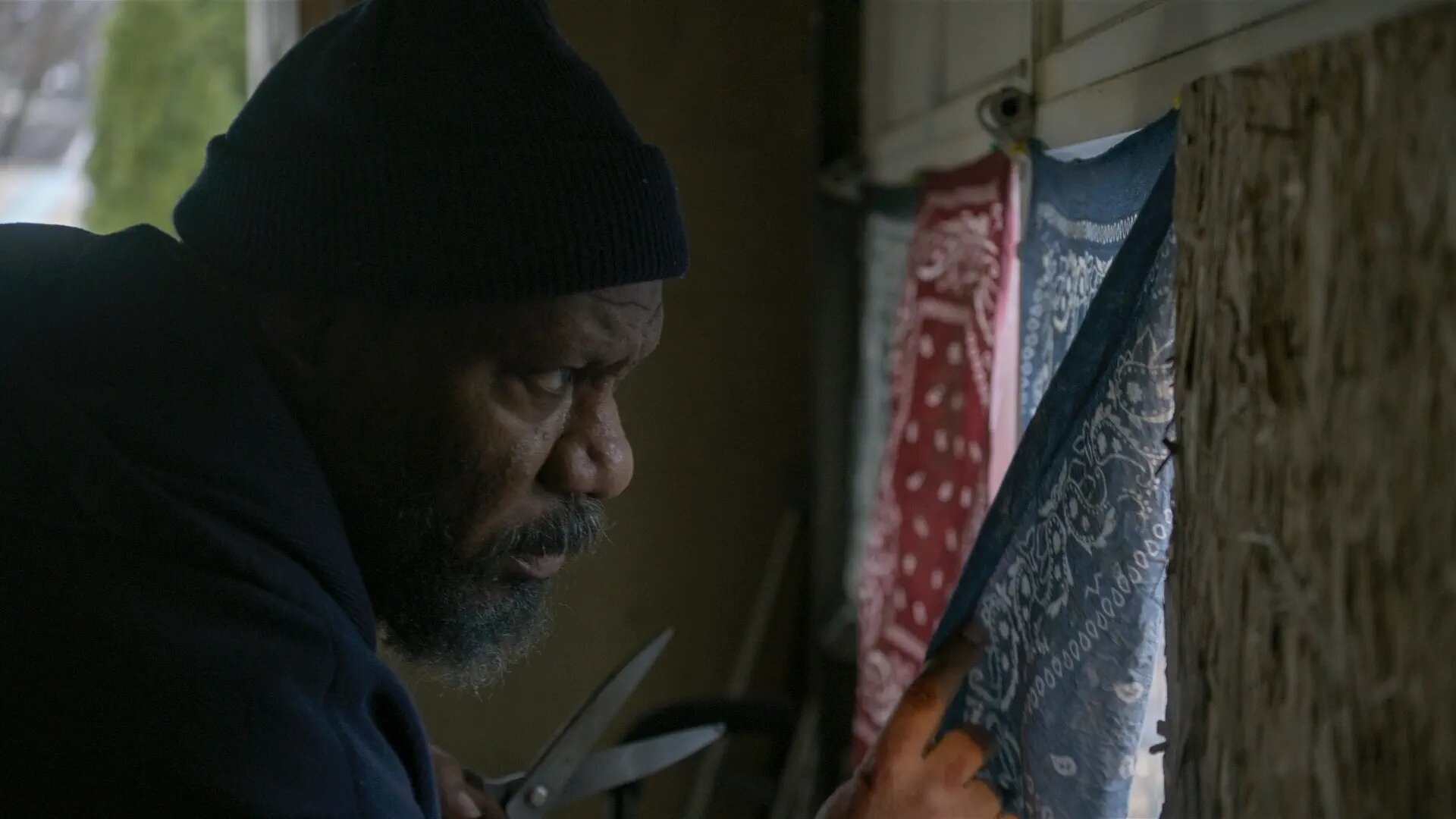 Dope Thief S1E6 Love Songs from Mars