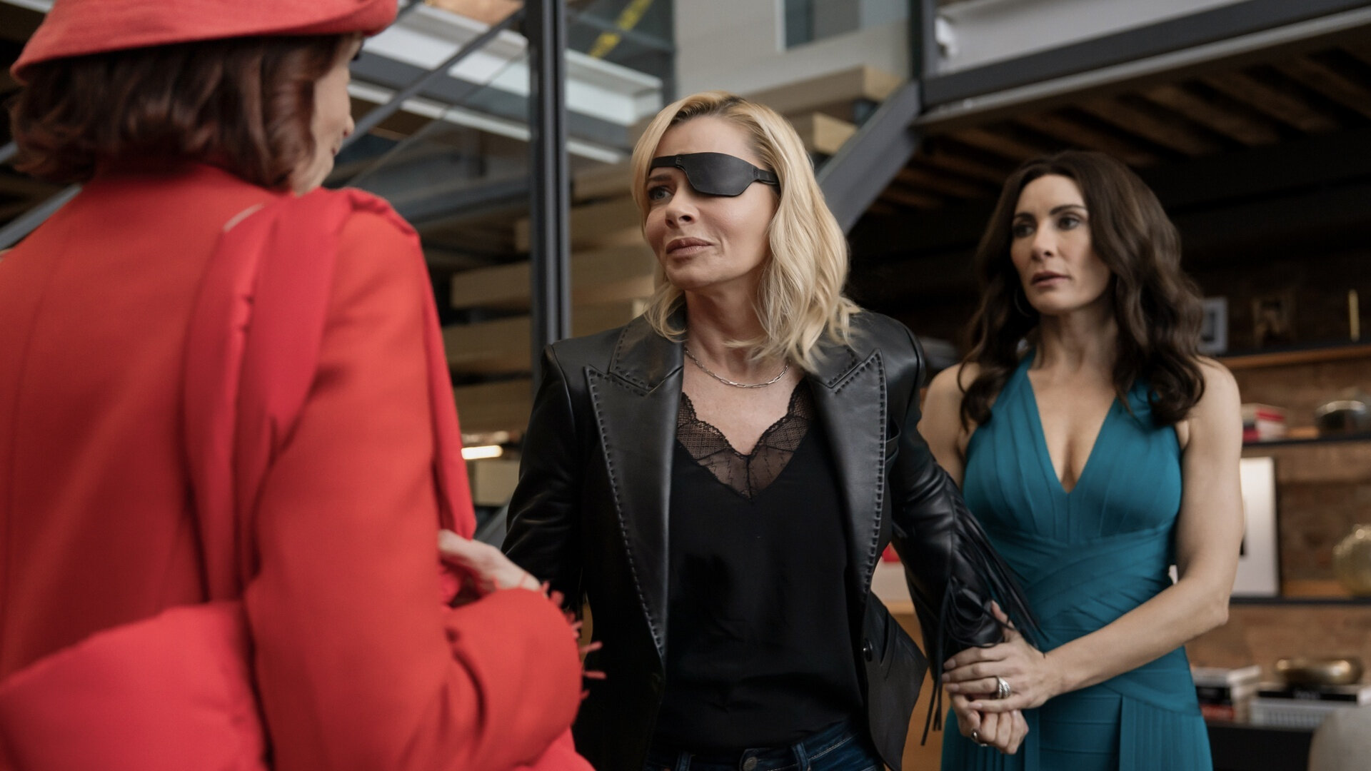 Elsbeth S3E9 Glamazons