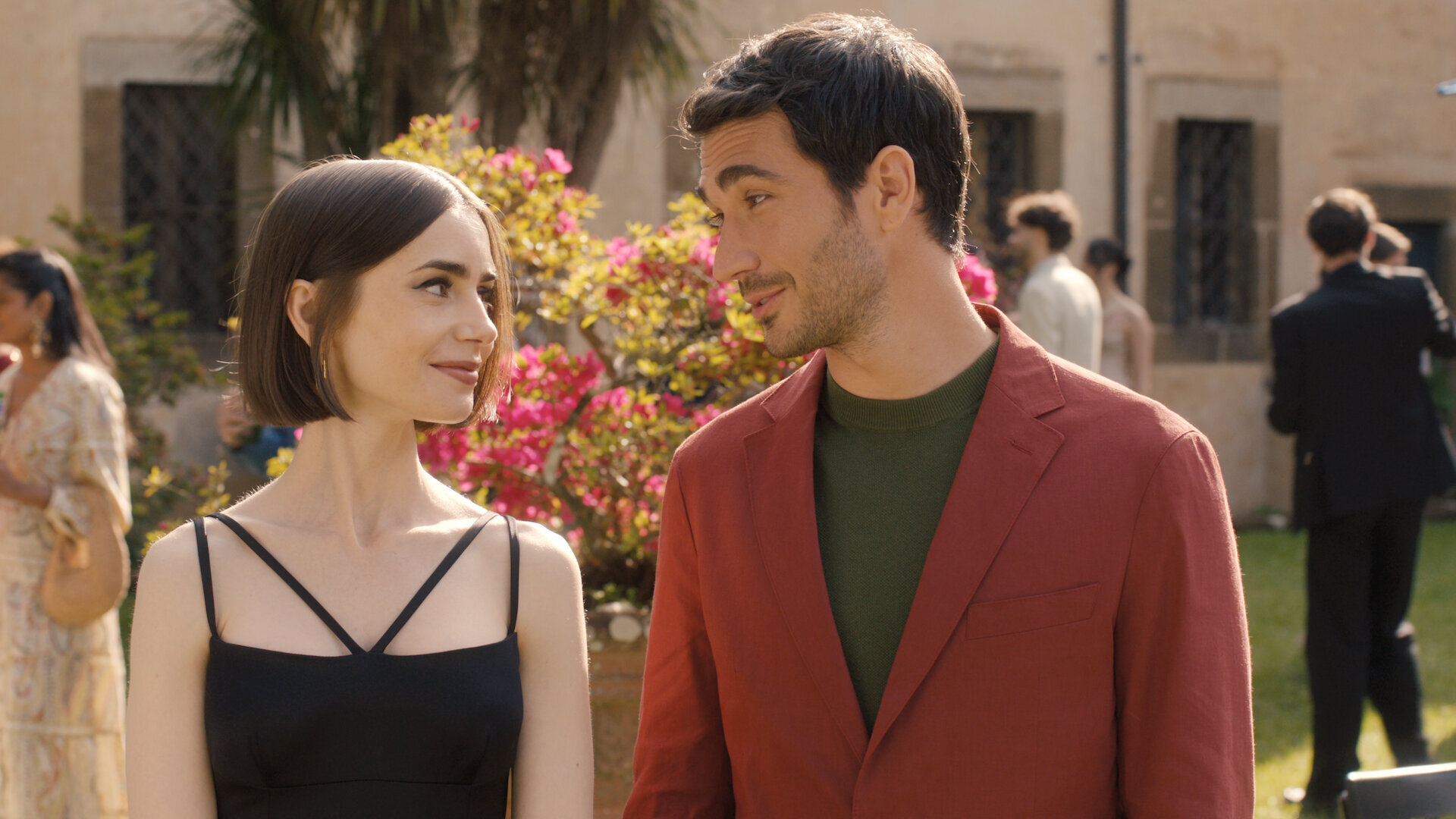 Emily in Paris S5E1 La Dolce Emily