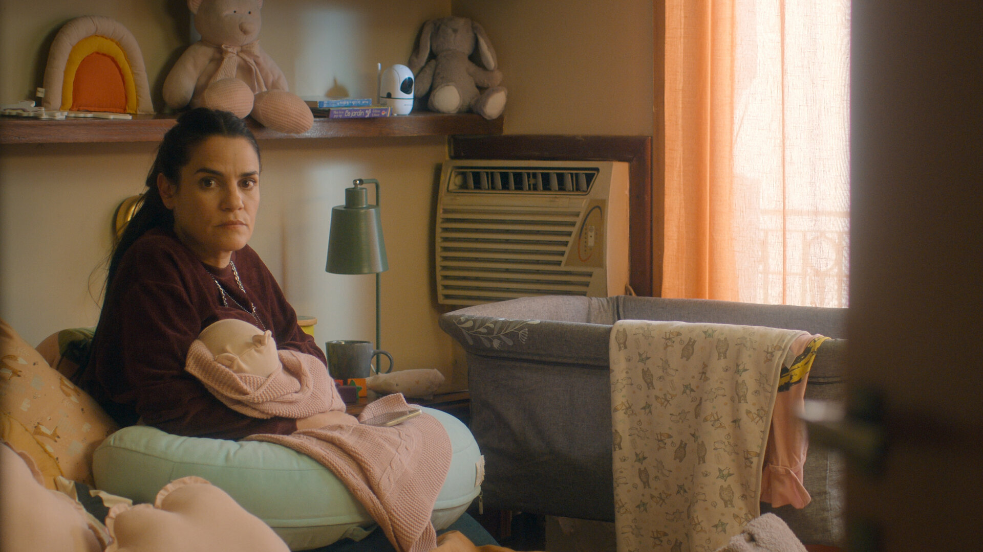 Envidiosa S3E9 Perdiendo aceite