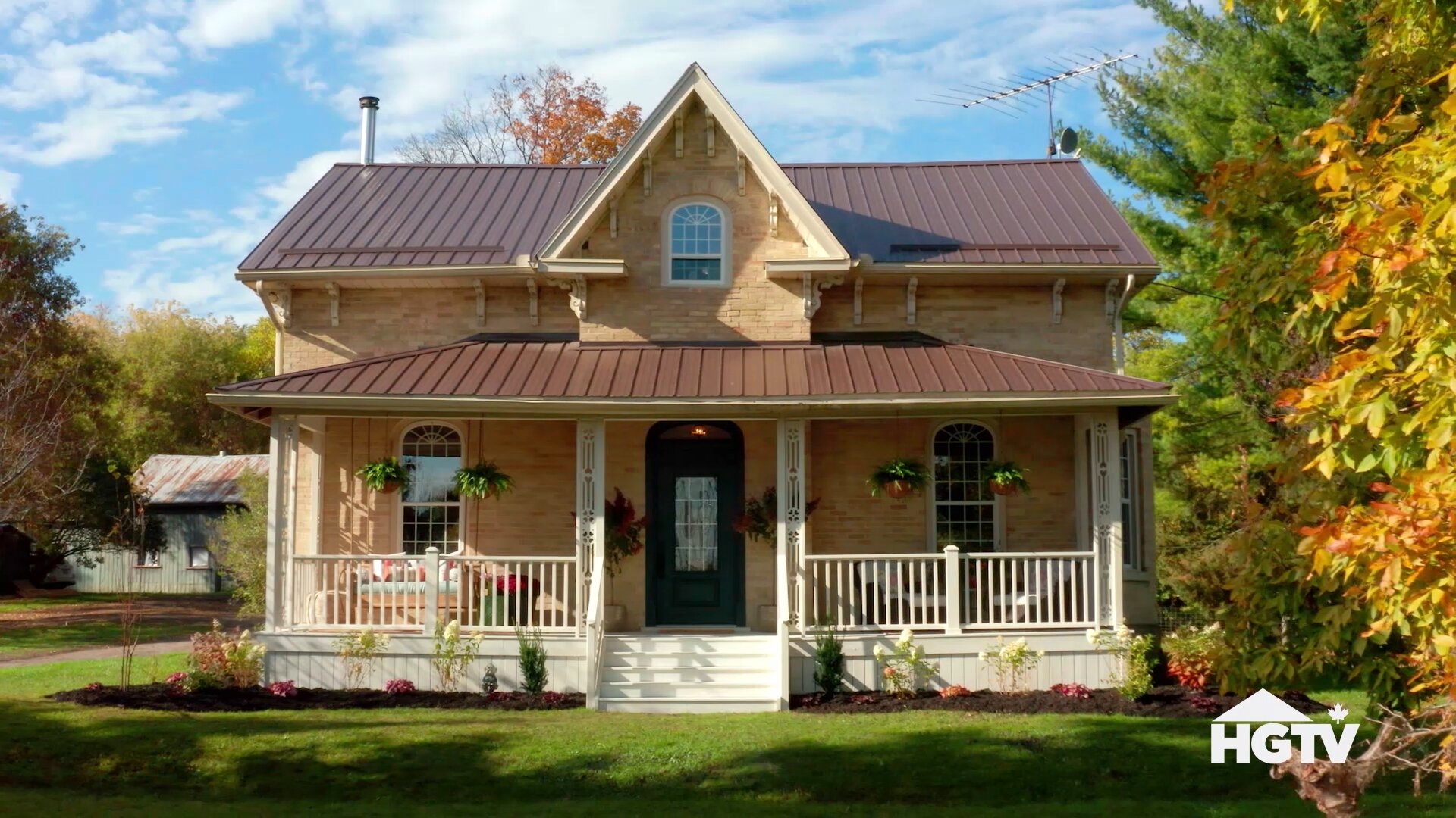 Farmhouse Facelift S1E2 First Farmhouse
