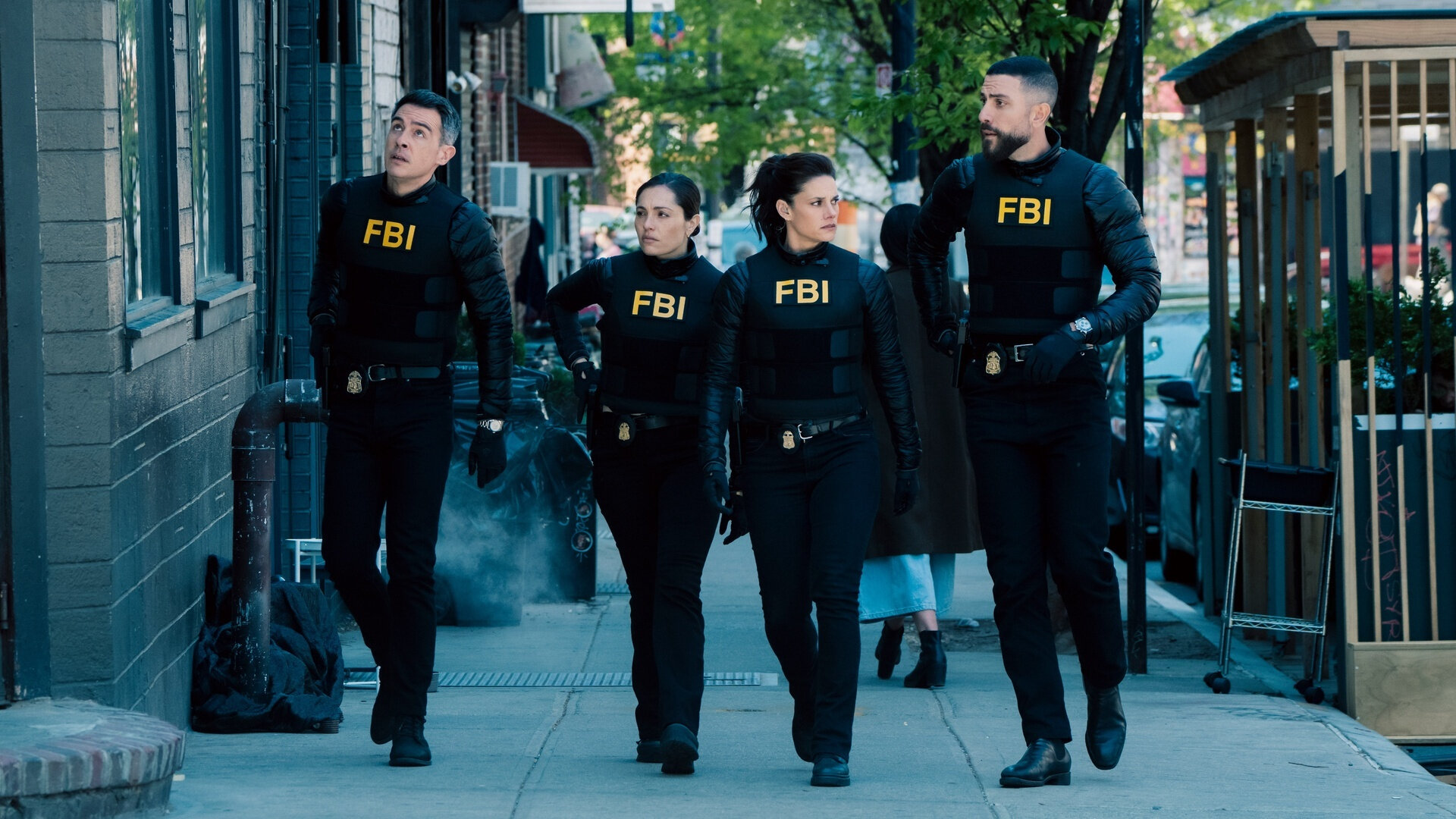 FBI S8E22 Defector