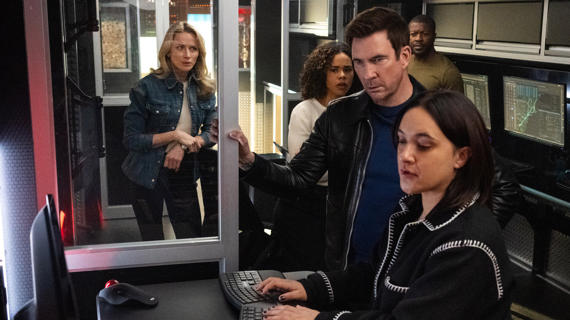 FBI: Most Wanted S6E19 Starman