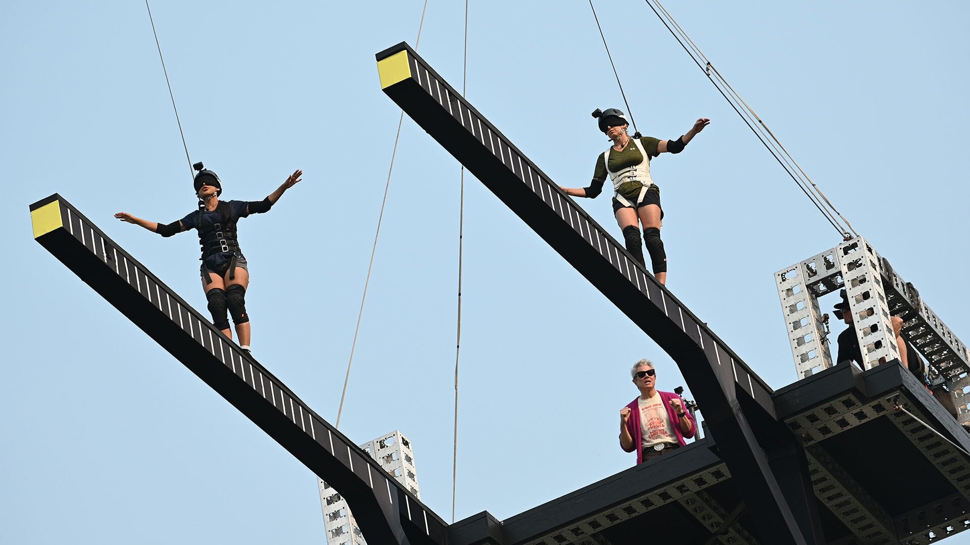 Fear Factor: House of Fear S1E7 Walk the Plank