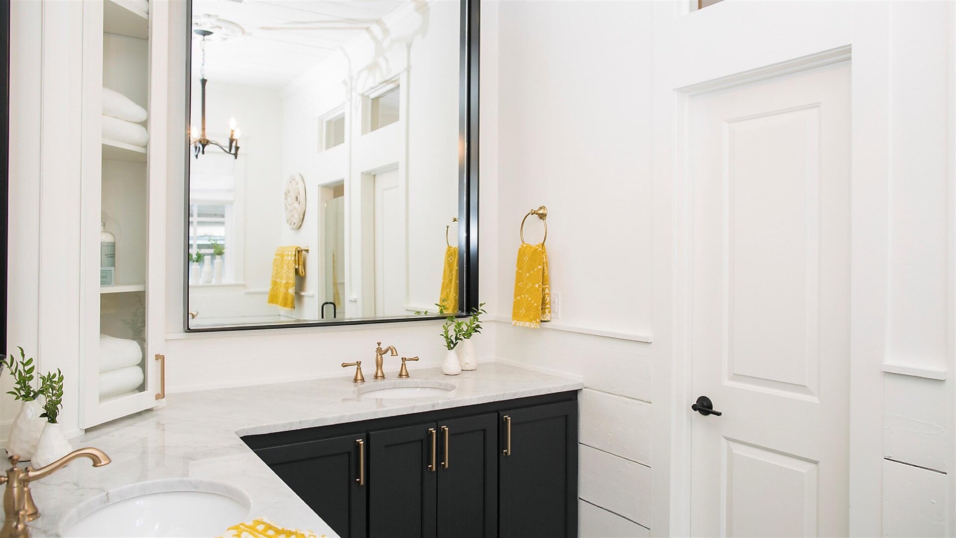 Fixer Upper S3E13 Newlyweds Take on a Run-Down Fixer for Their Future Together