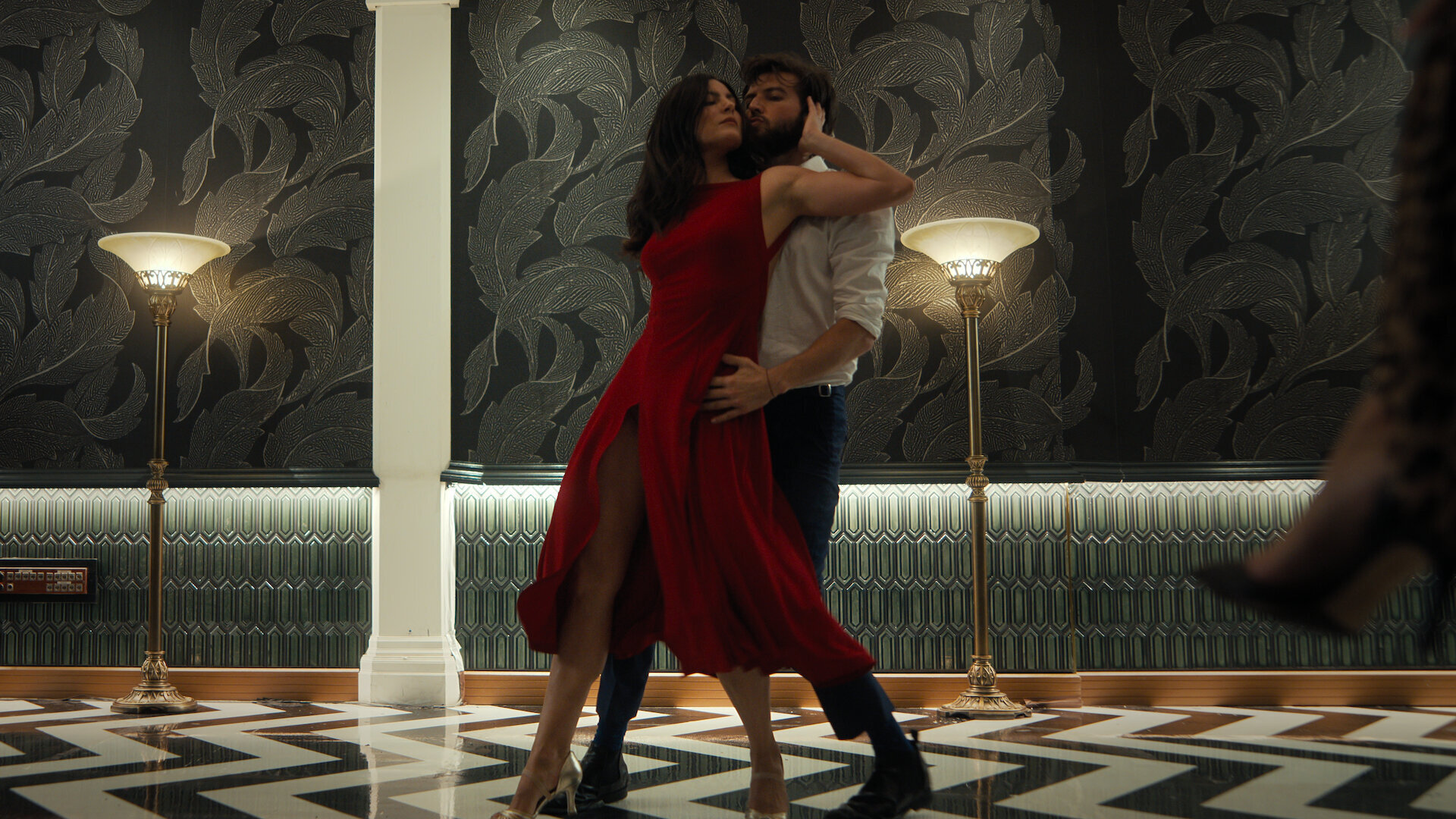 FUBAR S2E3 Tango and Smash