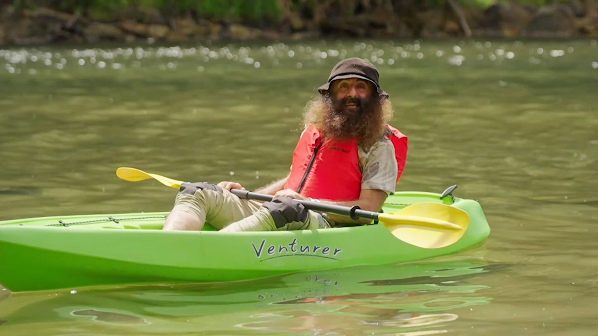 Gardening Australia S36E12 Episode 12 - Autumn: Tropical Wonderland & Easy Lawn Care