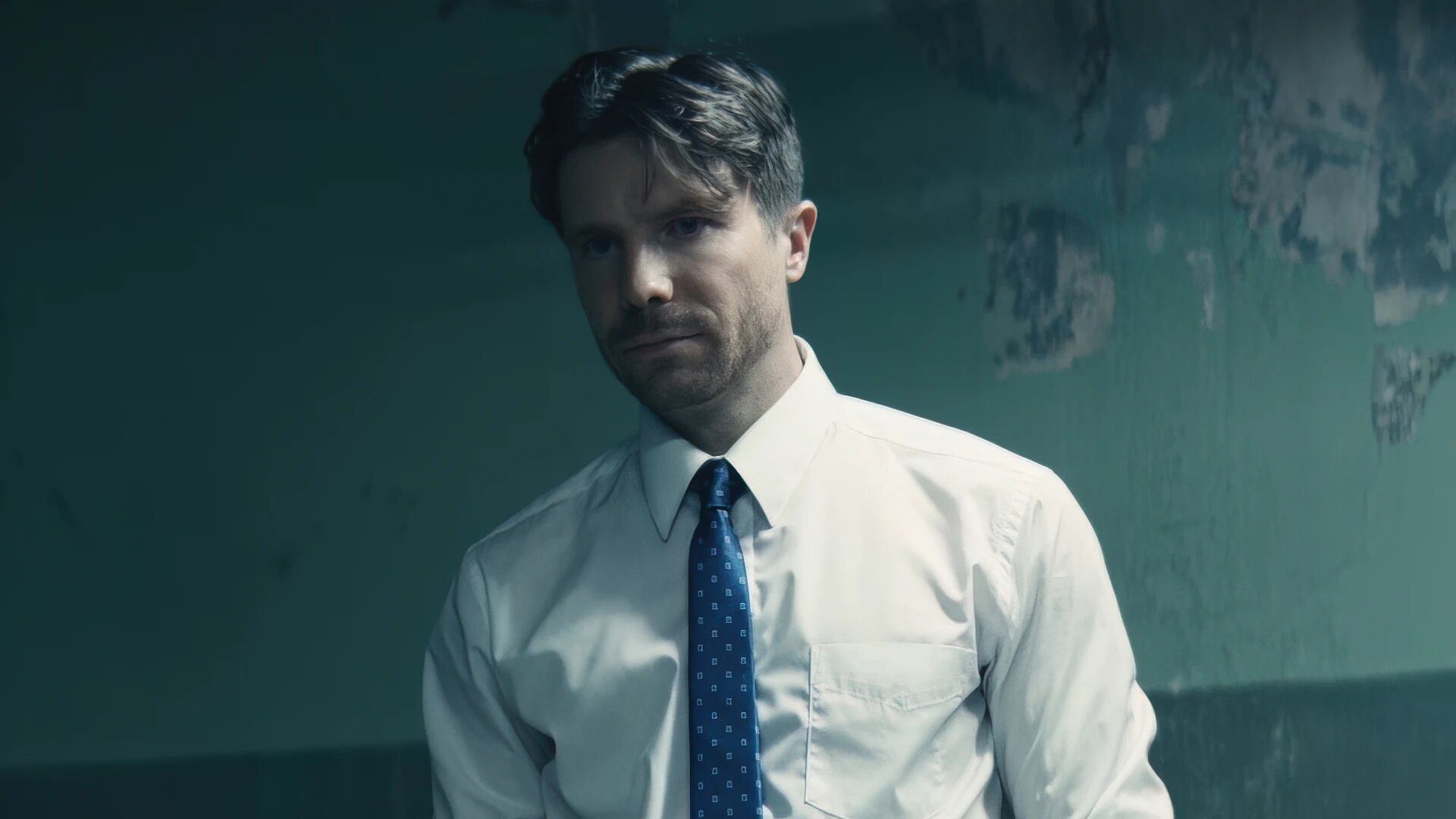 Get Millie Black S1E2 Hibiscus