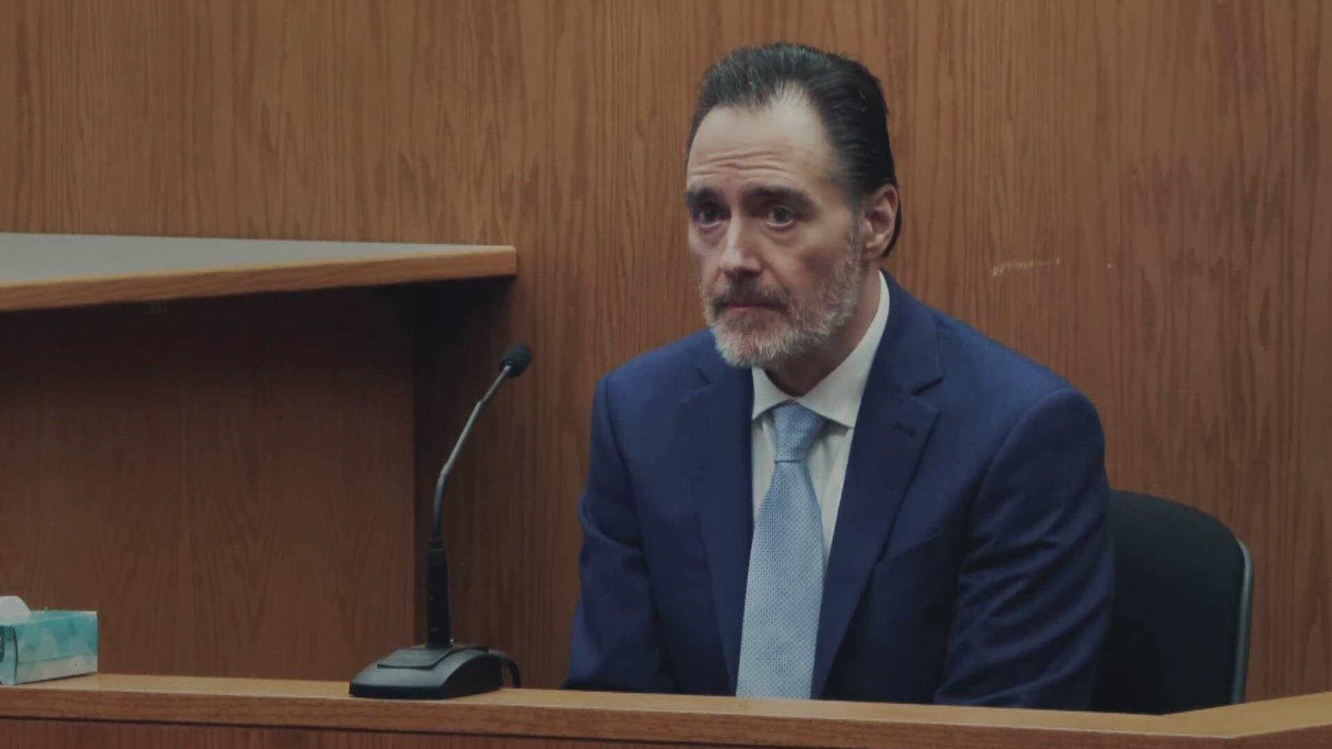 I Do... I Did! S1E1 Pocketknife Killer or Vulnerable Vacationer?