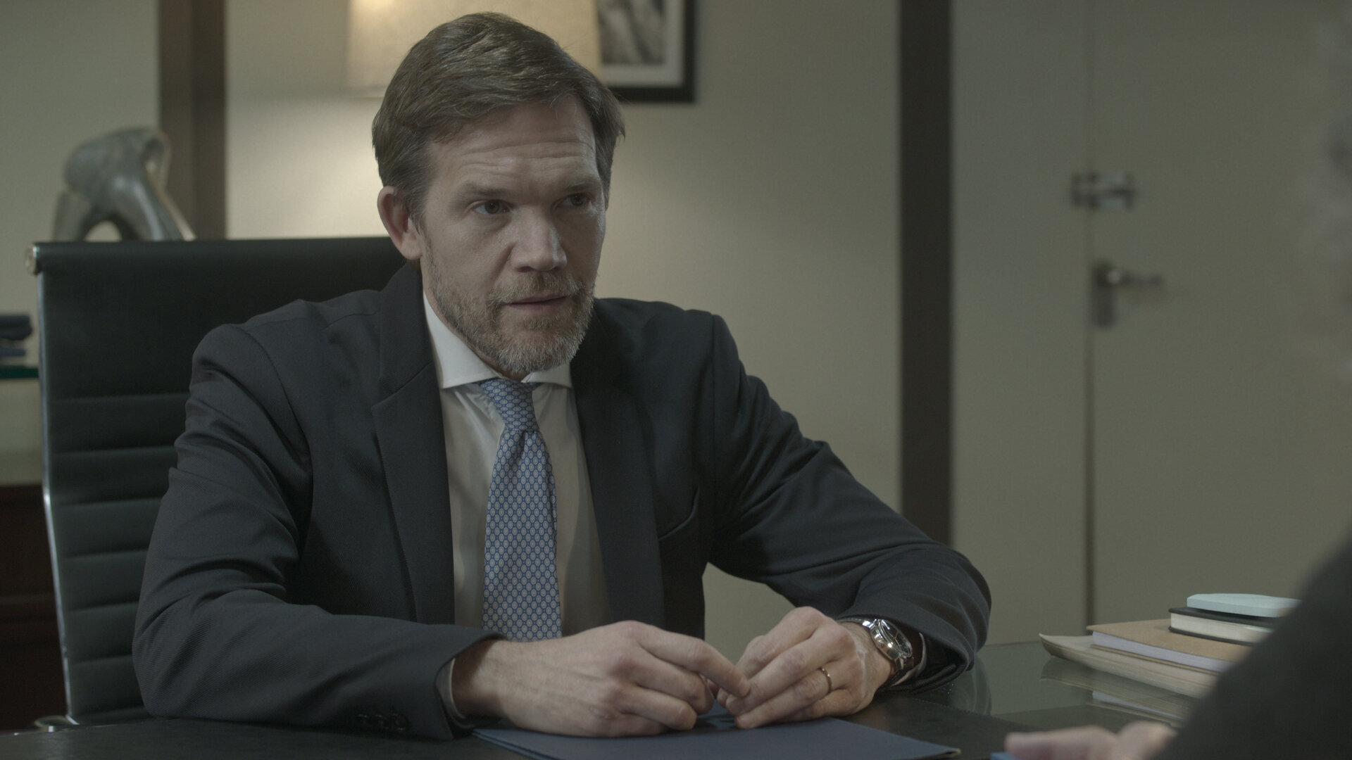 In the Mud S1E8 Episodio 8