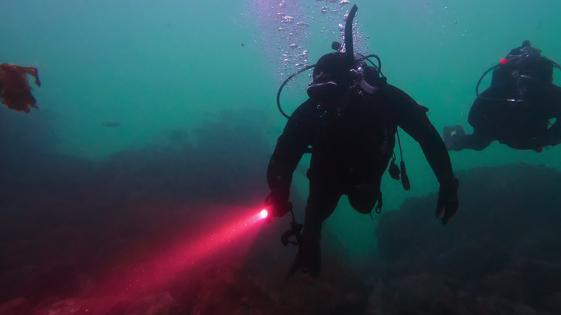 Investigation Alien S1E3 Alien Waters