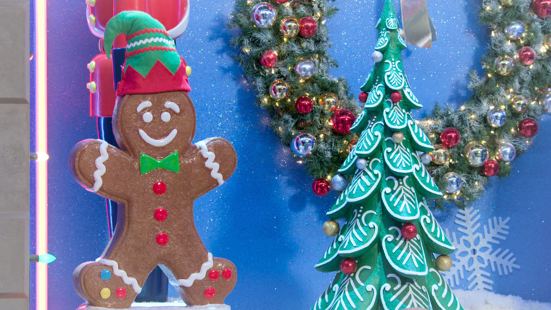 Is It Cake? Holiday S2E3 A Winner Wonderland