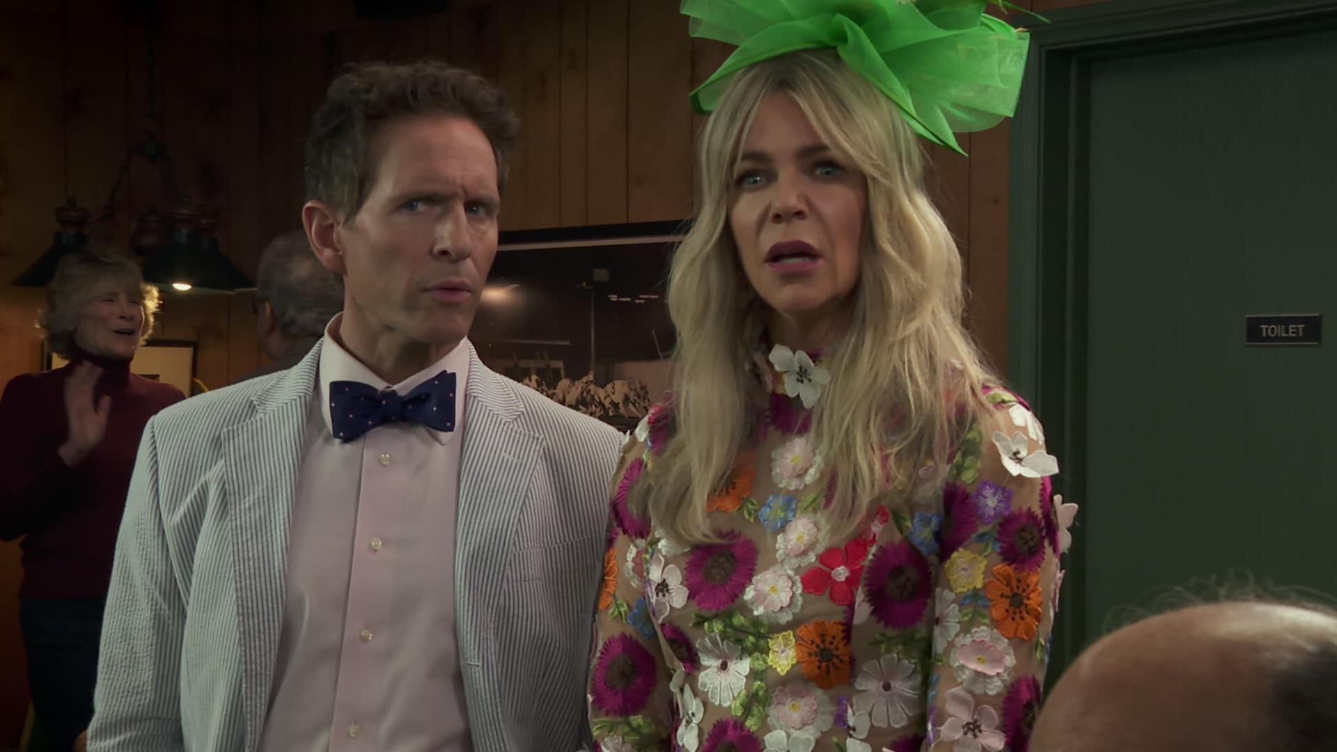 It's Always Sunny in Philadelphia S17E5 The Gang Goes to a Dog Track