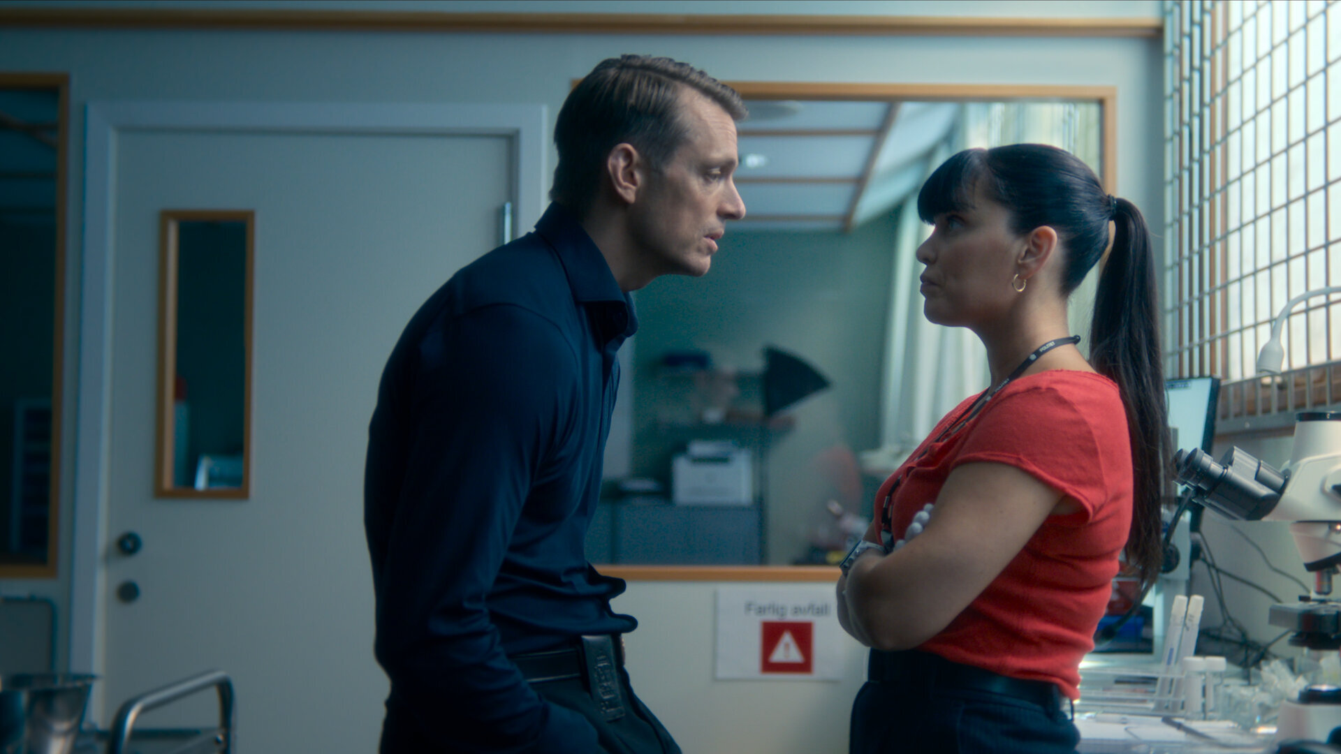 Jo Nesbo's Detective Hole S1E6 Fem
