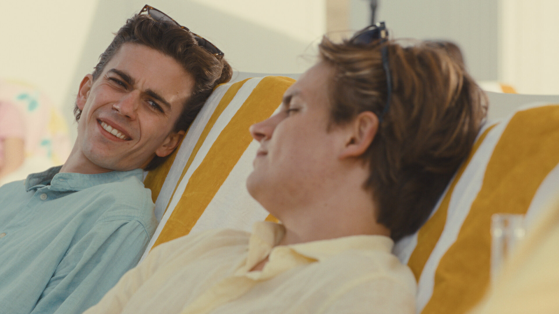 Knokke Off S2E2 Ik word geleefd