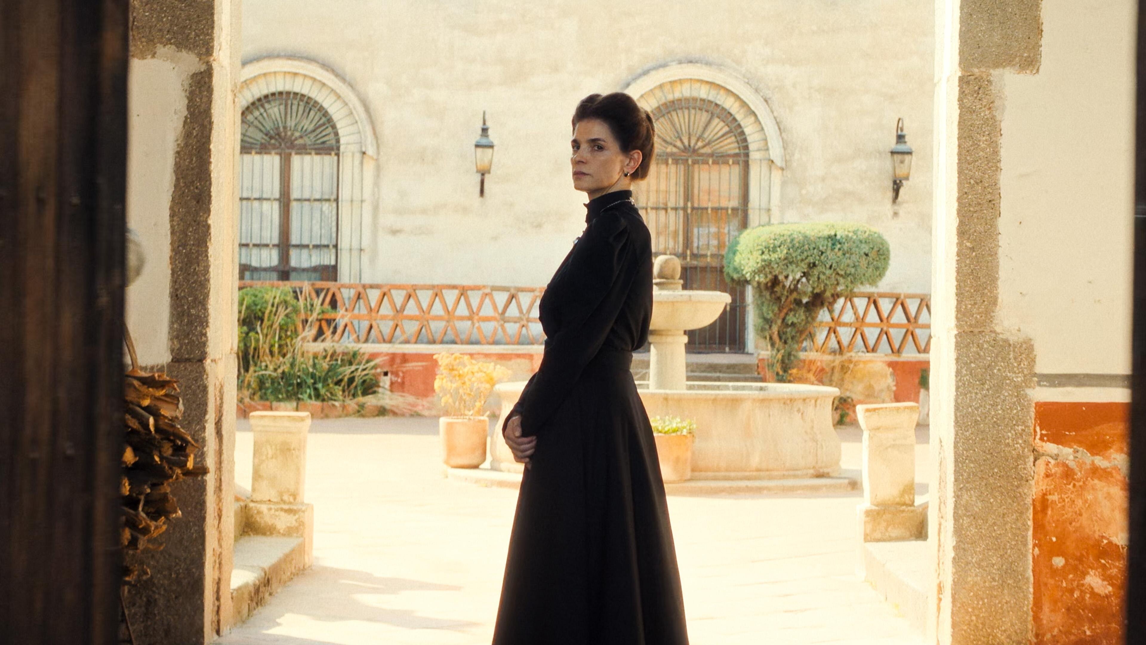 Like Water for Chocolate S2E1 Alegrías de Amaranto