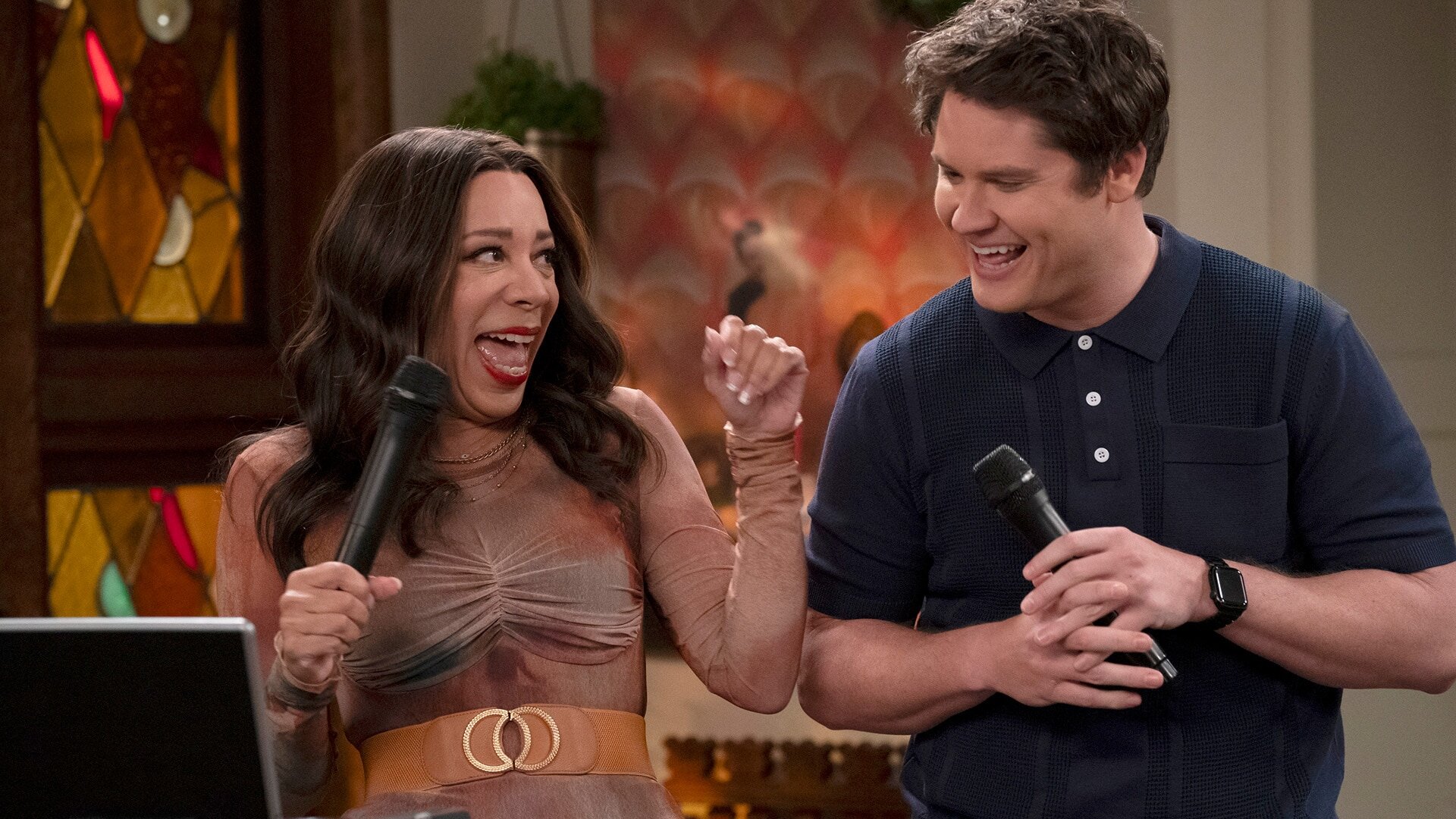 Lopez vs. Lopez S3E12 Lopez vs Elsa