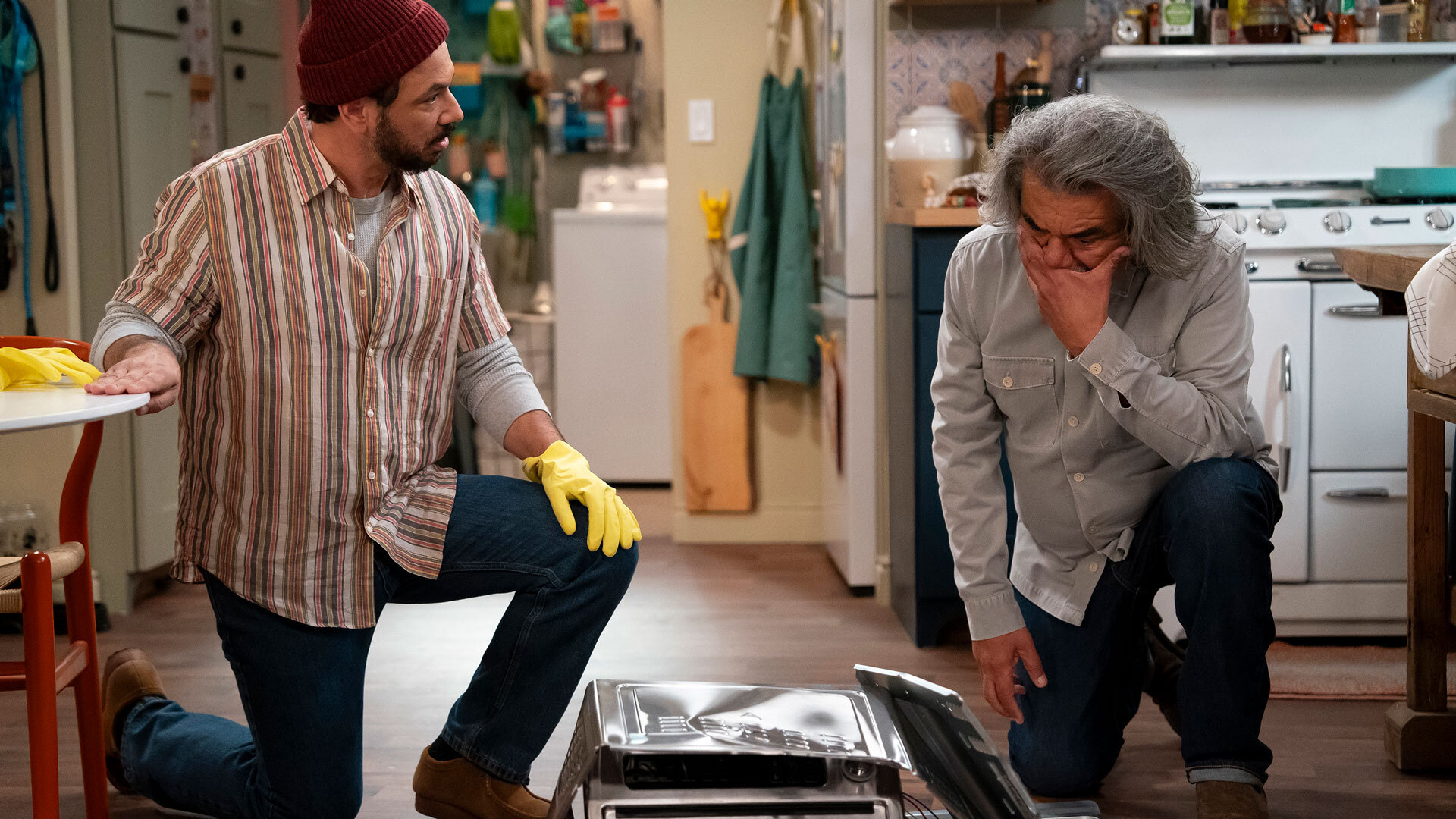 Lopez vs. Lopez S3E8 Lopez vs Dateline