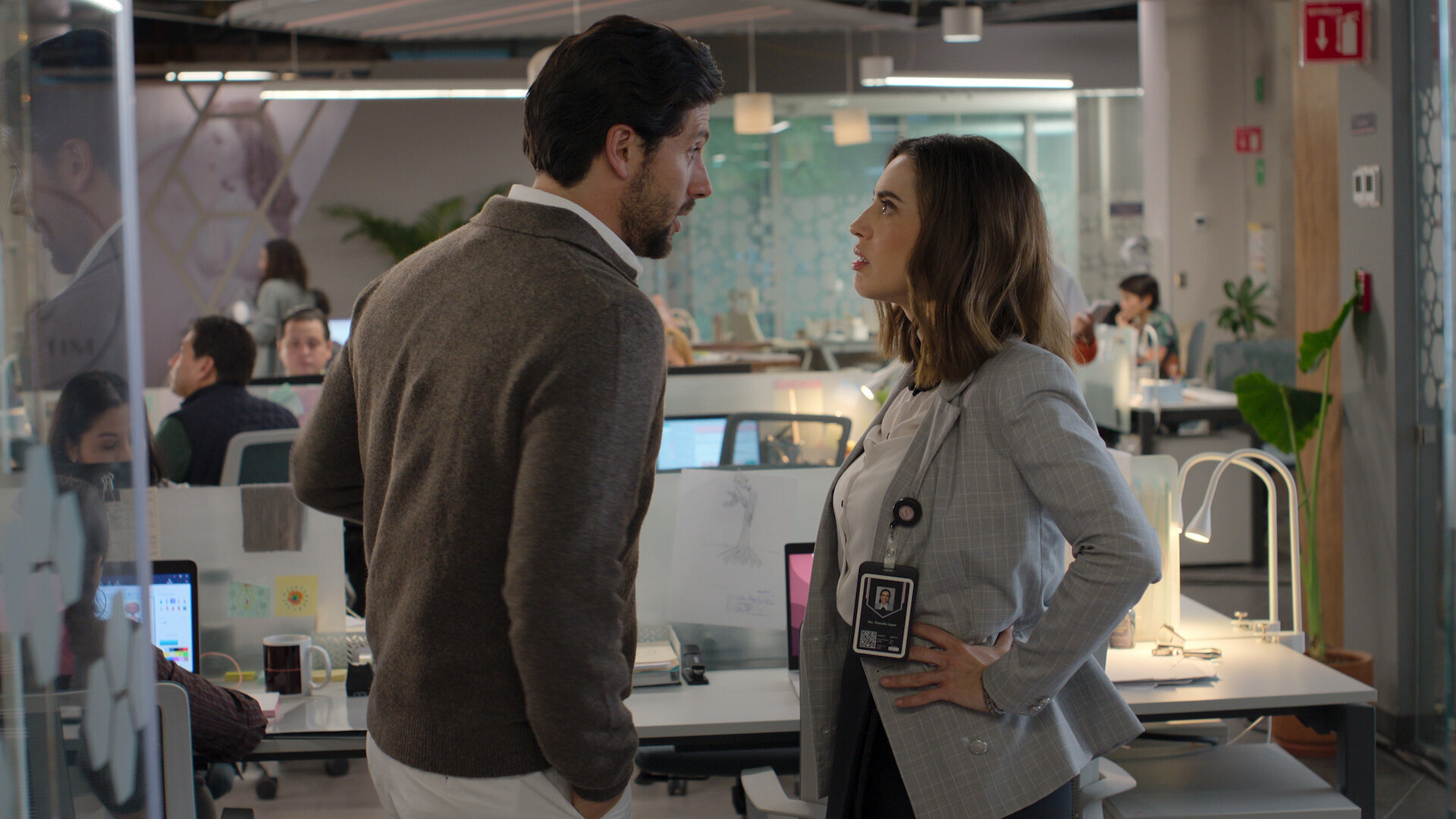 Love from 9 to 5 S1E2 Sacapuntas