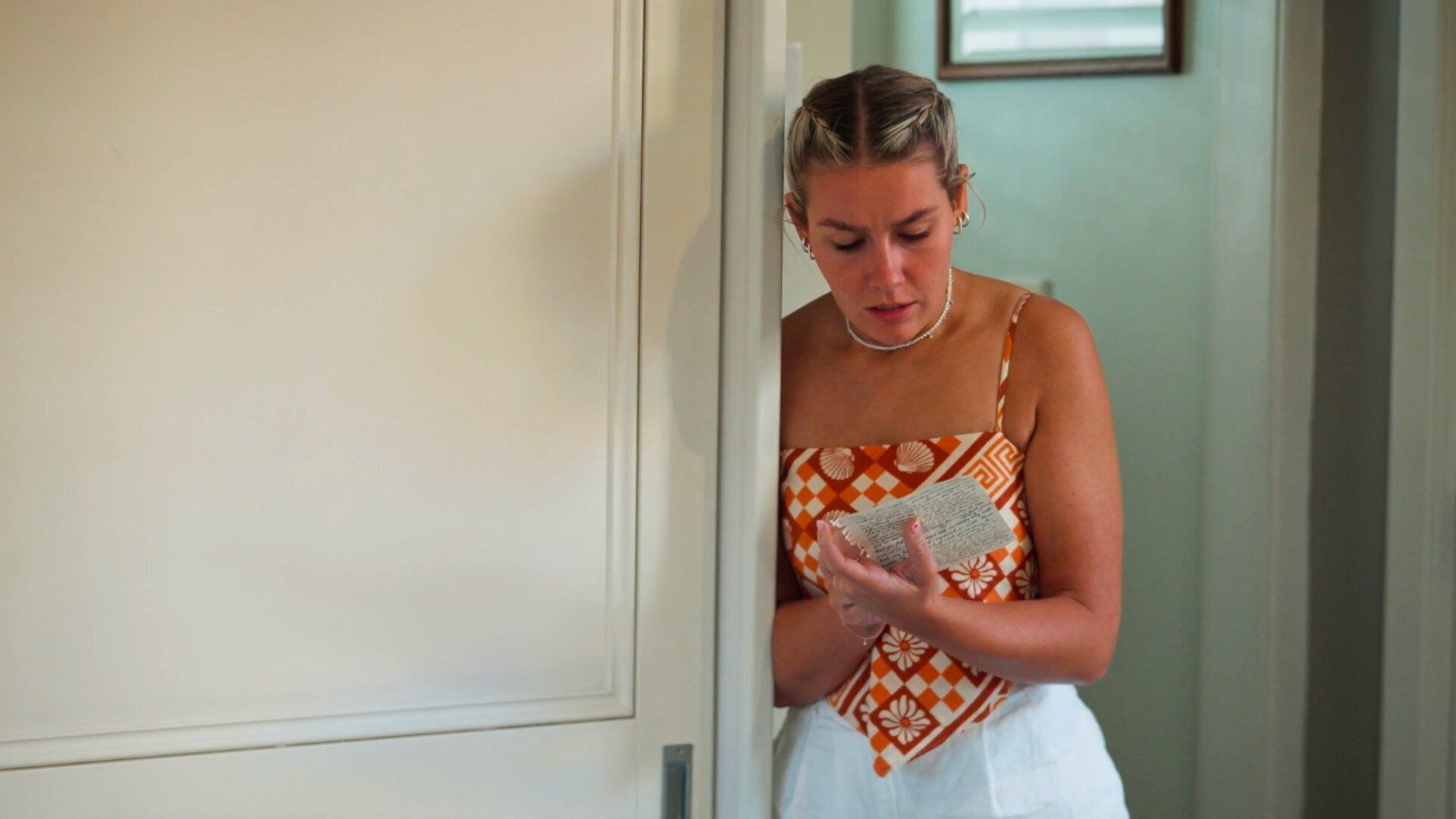 Love Triangle S3E6 The Letter