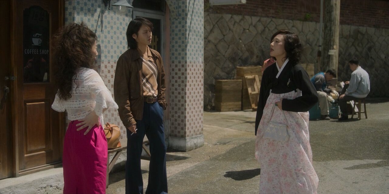 Low Life S1E1 The Rumor