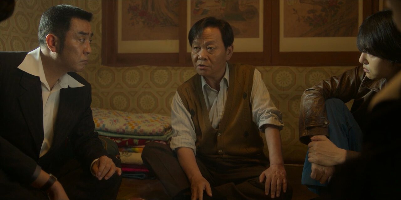 Low Life S1E2 Bring in the Pros