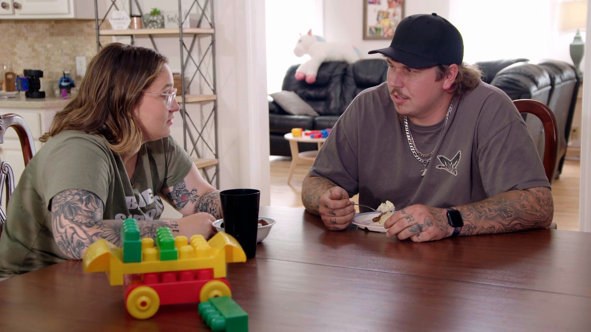 Mama June: From Not to Hot S8E1 Bank of Mama June