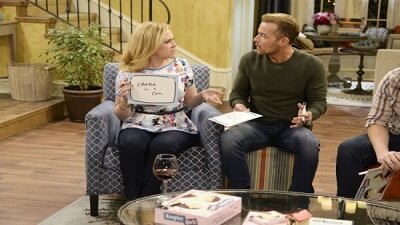 Melissa and Joey S4E20 Game Night