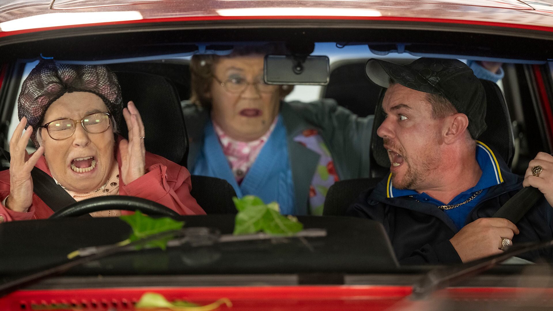 Mrs. Brown's Boys S5E3 Motor Mammy