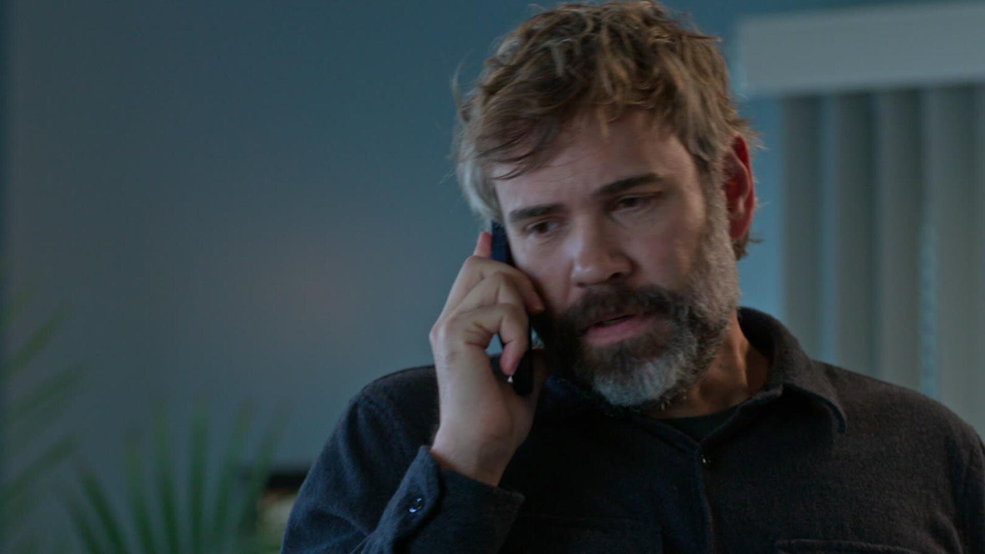 Murder in a Small Town S1E6 The Madness Method