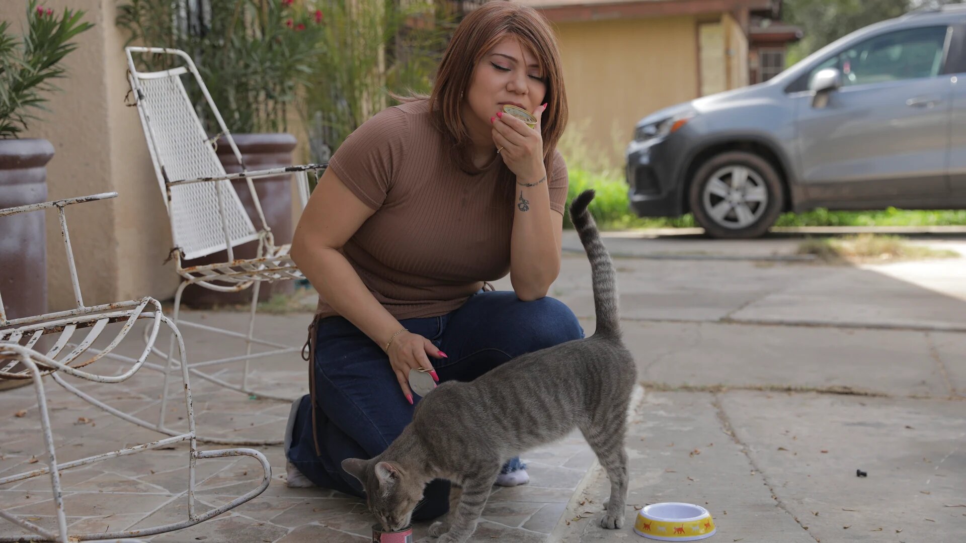 My Strange Addiction S7E7 Snorting Cleaner, Chomping Cat Food, Eating Butter