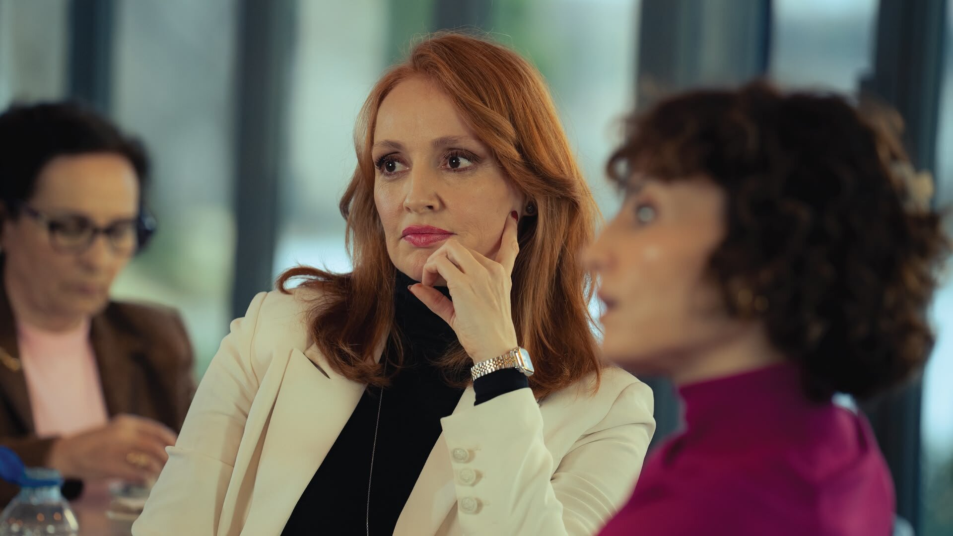 Nails S1E1 Episodio 1